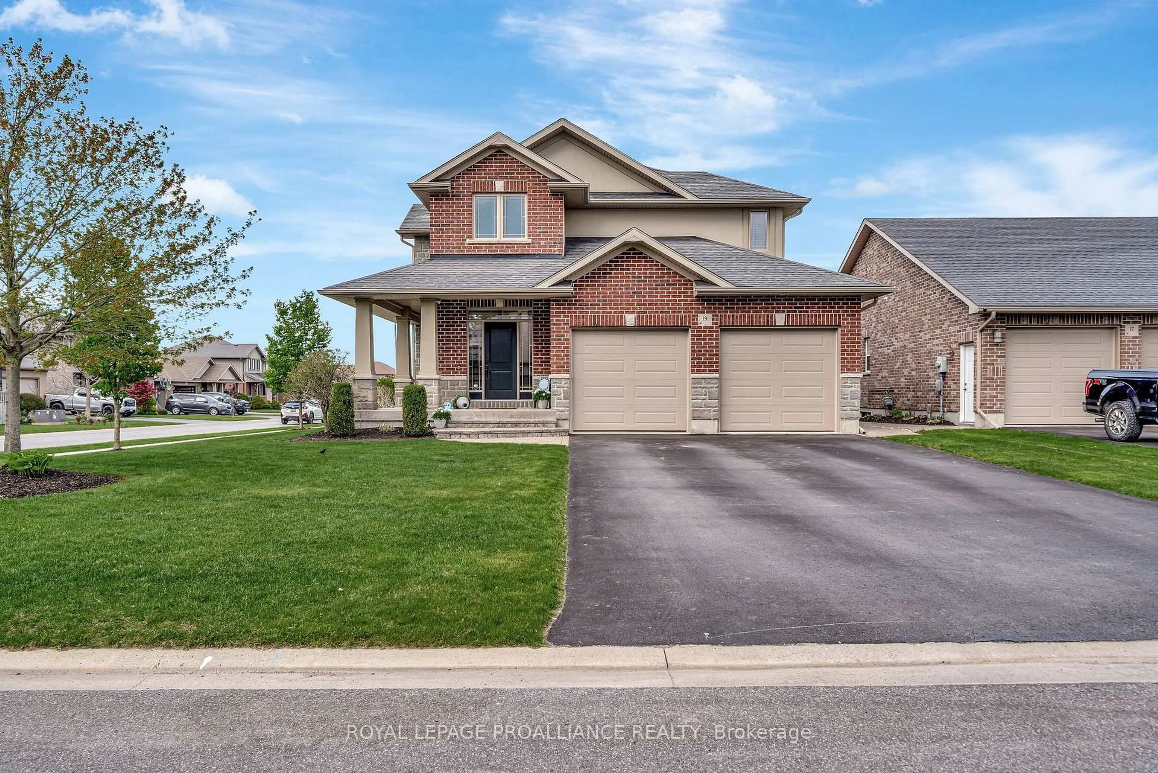 Home with brick exterior material, street for 19 Scenic Dr, Belleville Ontario K8N 0C2