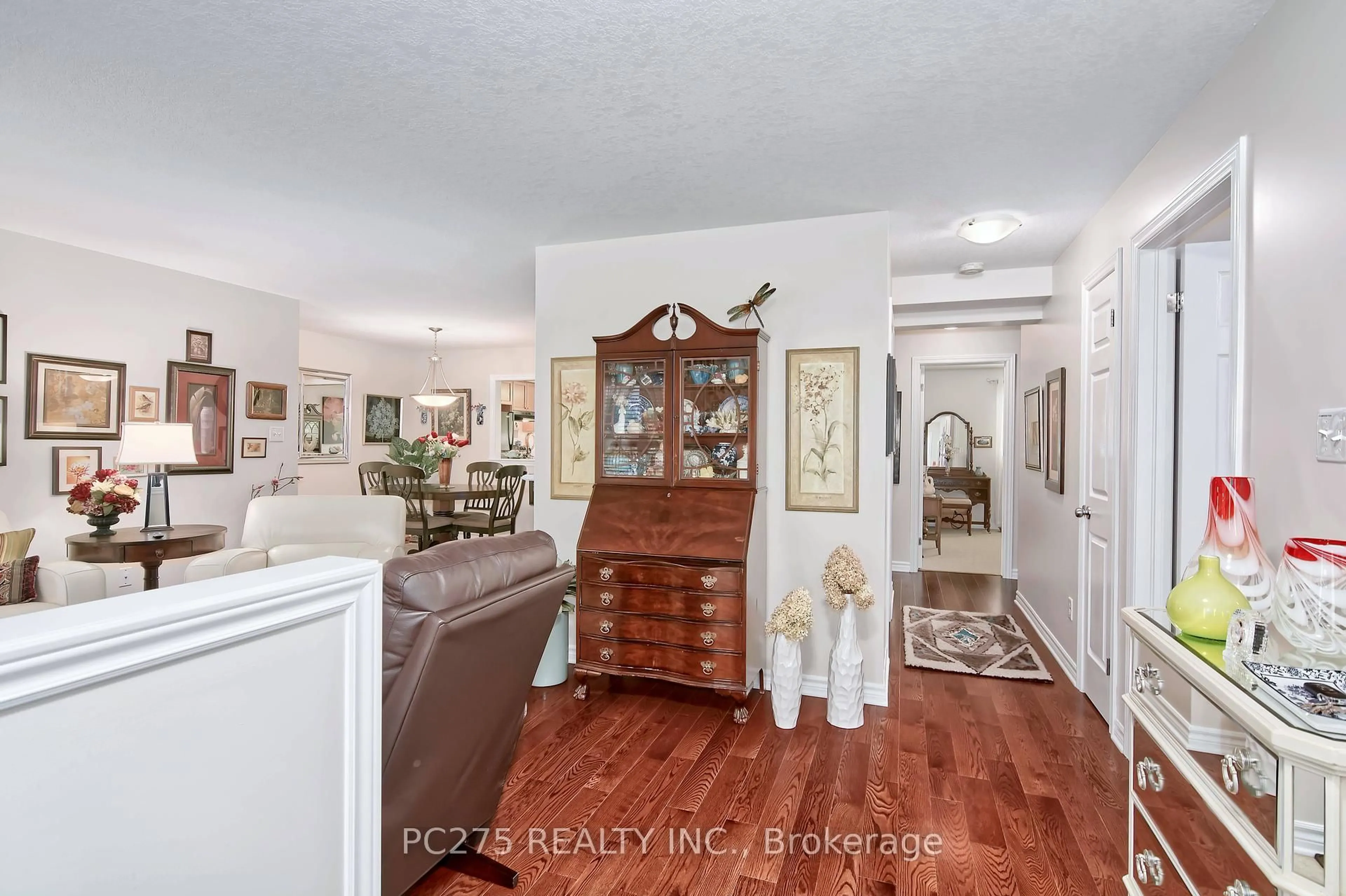 Unknown for 3320 Meadowgate Blvd #236, London South Ontario N6M 0A7