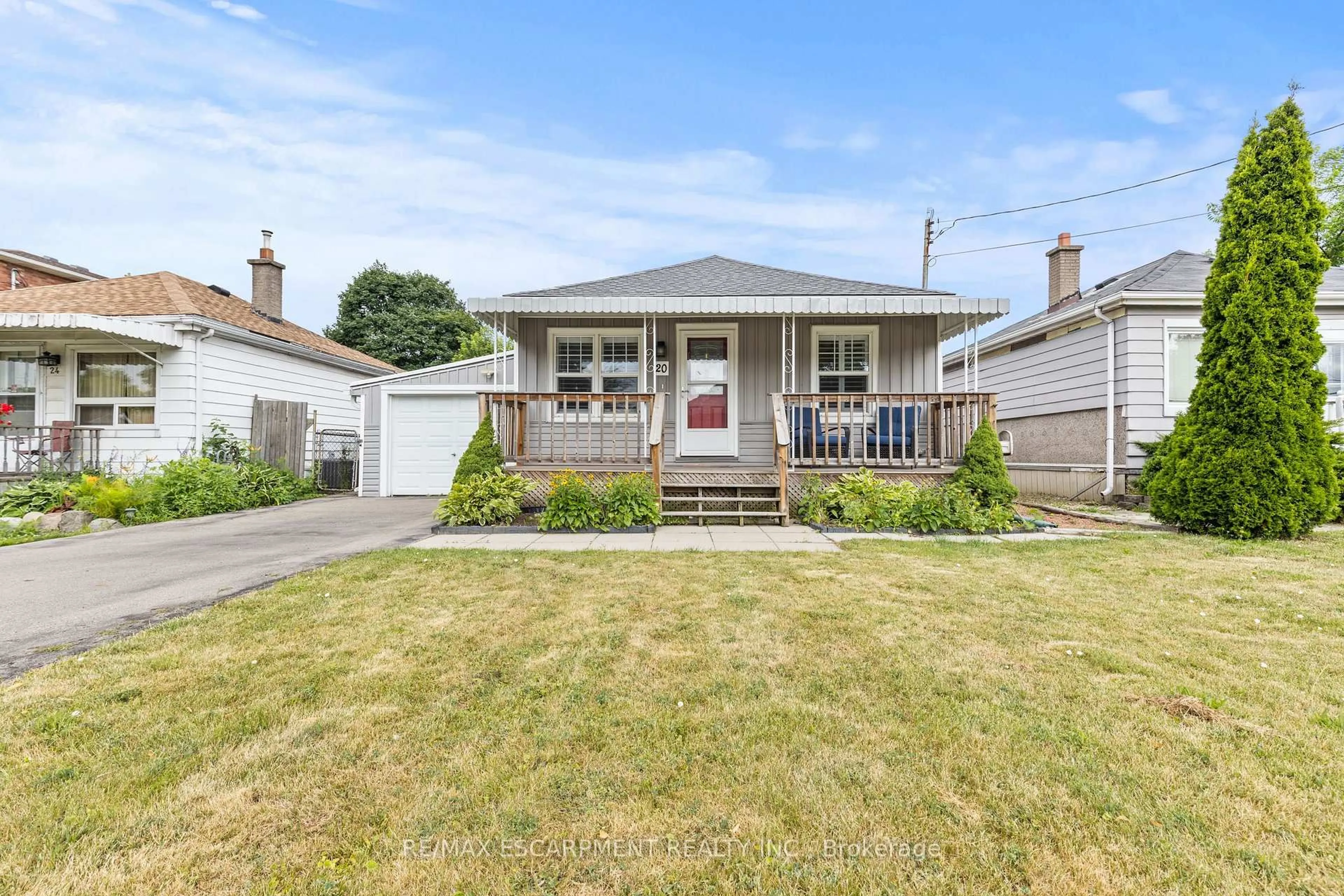 Home with vinyl exterior material, street for 20 Dodson St, Hamilton Ontario L9A 3K6