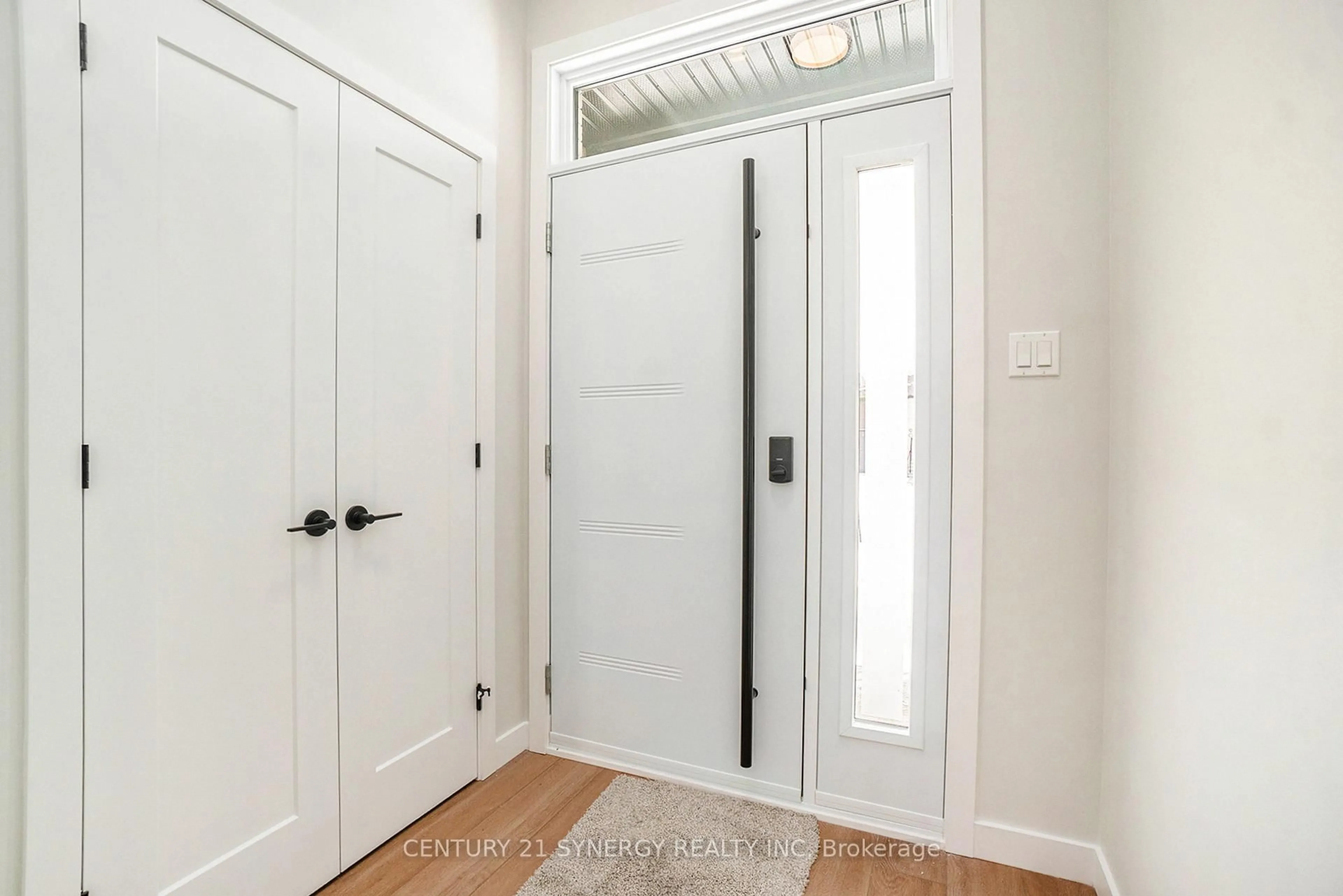 Indoor entryway for 63 VILLENEUVE St, North Stormont Ontario K0C 1W0