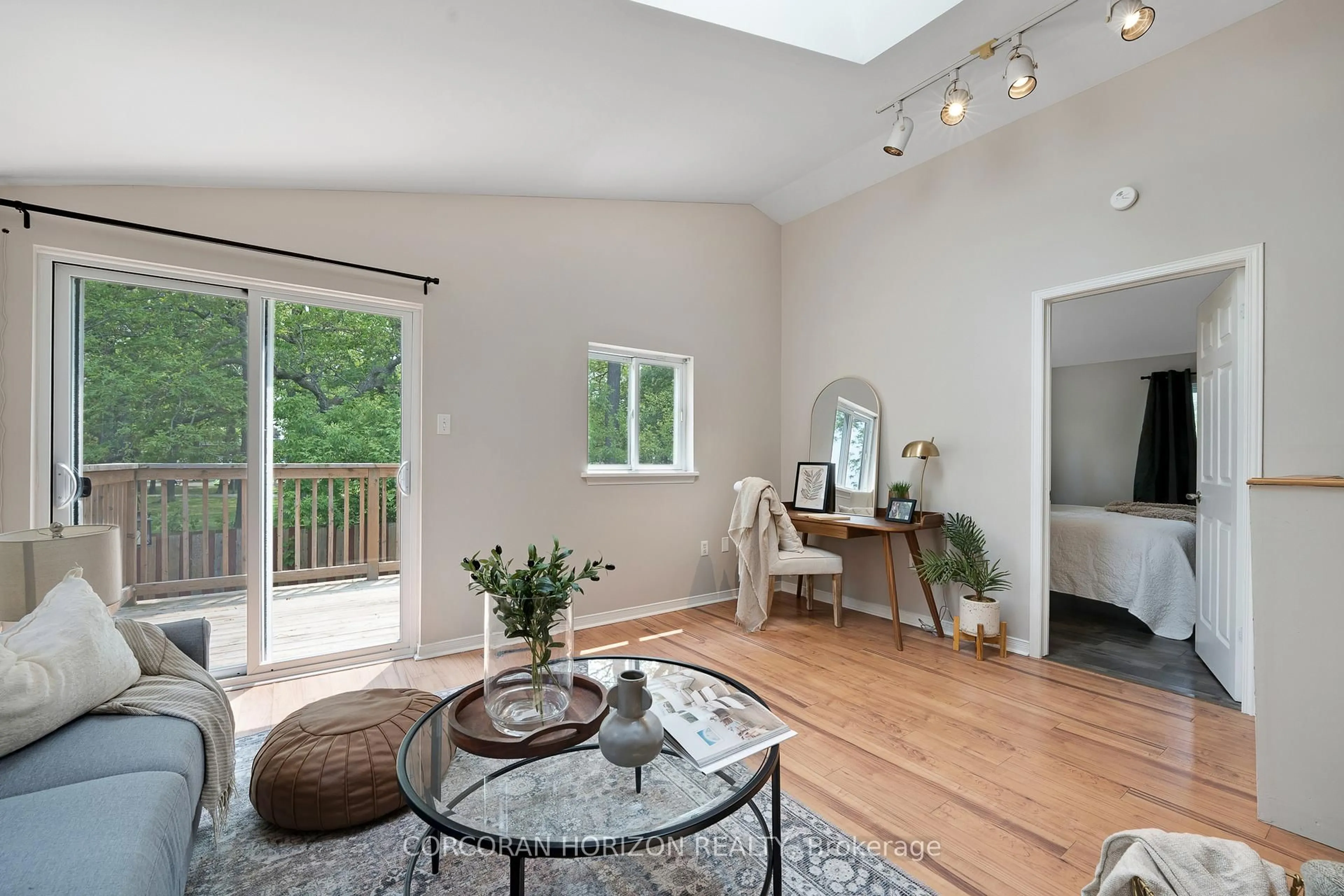 Living room with furniture, unknown for 3 Short St, Cambridge Ontario N1R 2L9