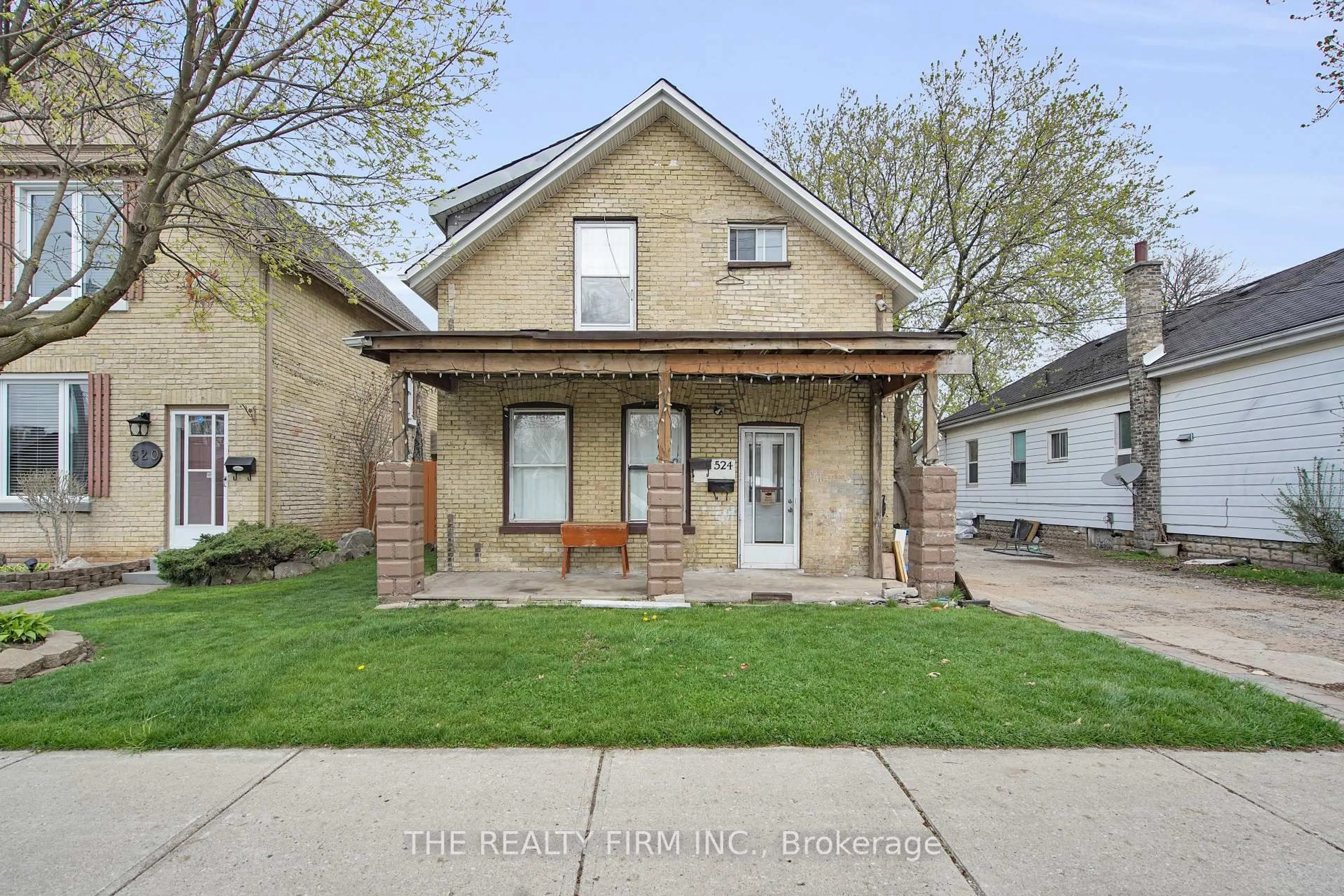 Home with brick exterior material, street for 524 Simcoe St, London East Ontario N6B 1K4