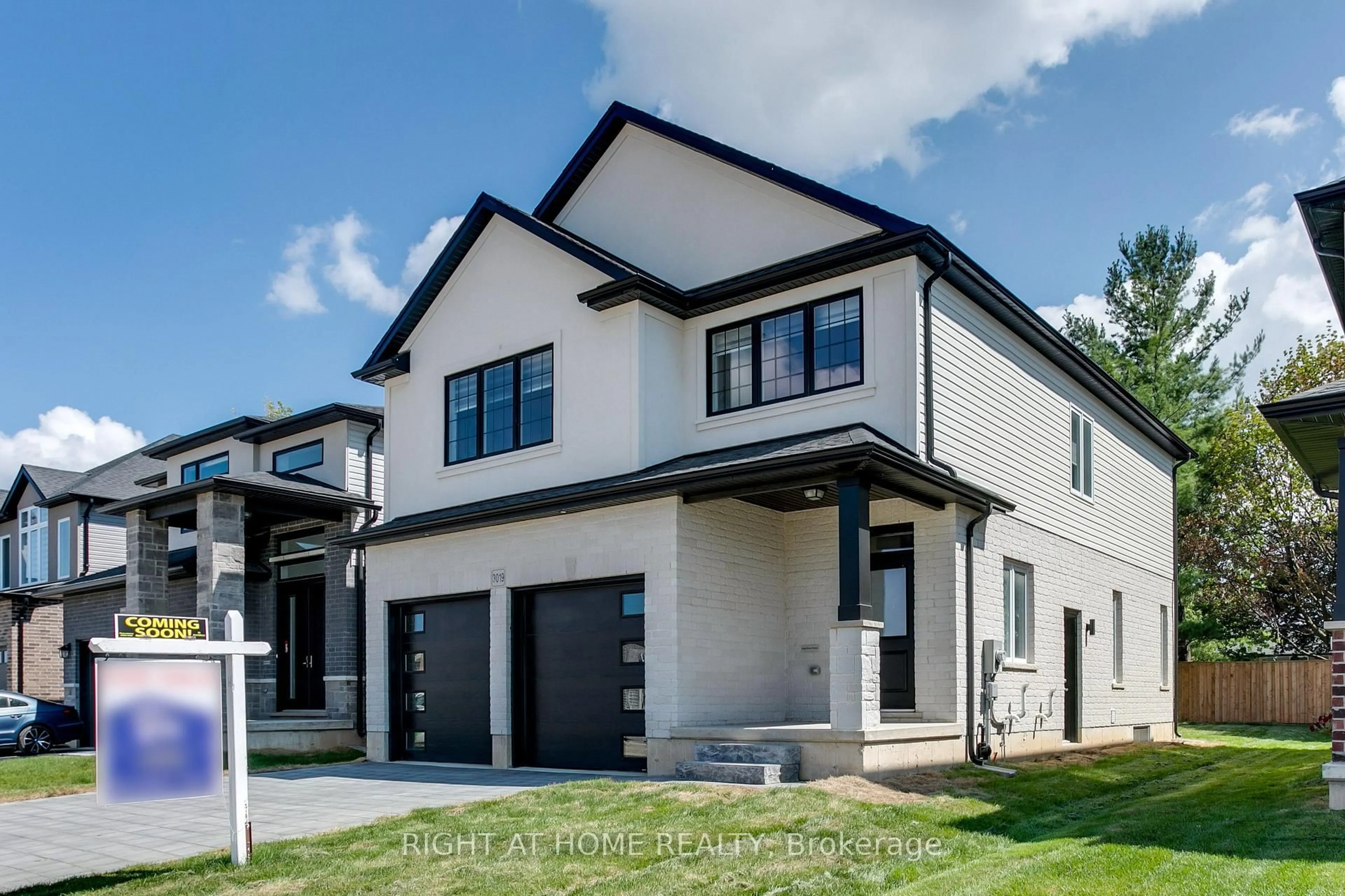 Home with vinyl exterior material, street for 3019 Petty Rd, London South Ontario N6L 0A7