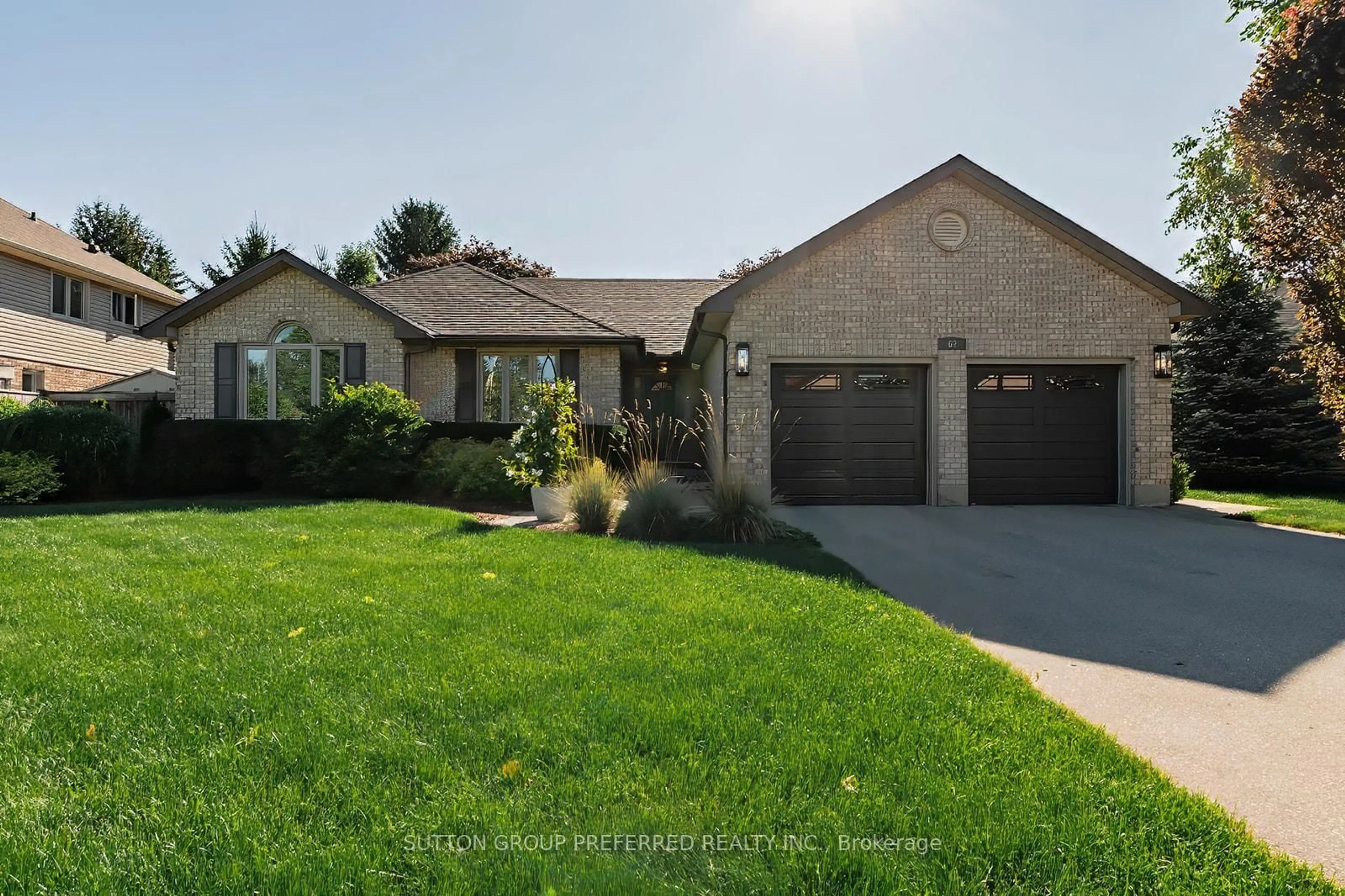 Home with brick exterior material, street for 62 Parkview Dr, Thames Centre Ontario N0L 1G2