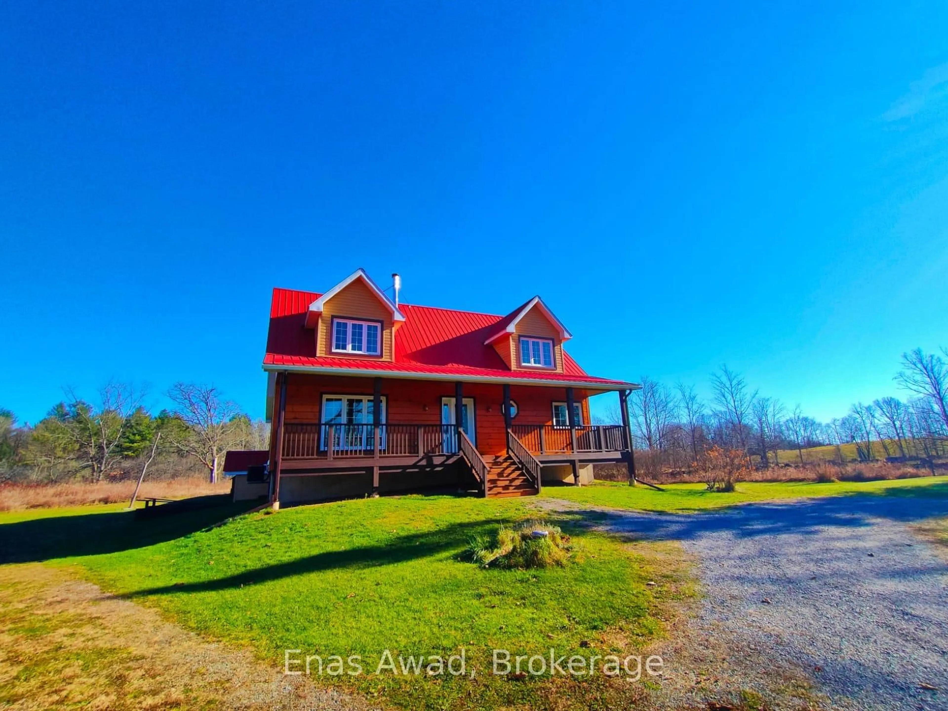 A pic from outside/outdoor area/front of a property/back of a property/a pic from drone, unknown for 195 Prest Rd, Limoges Ontario K0K 2M0