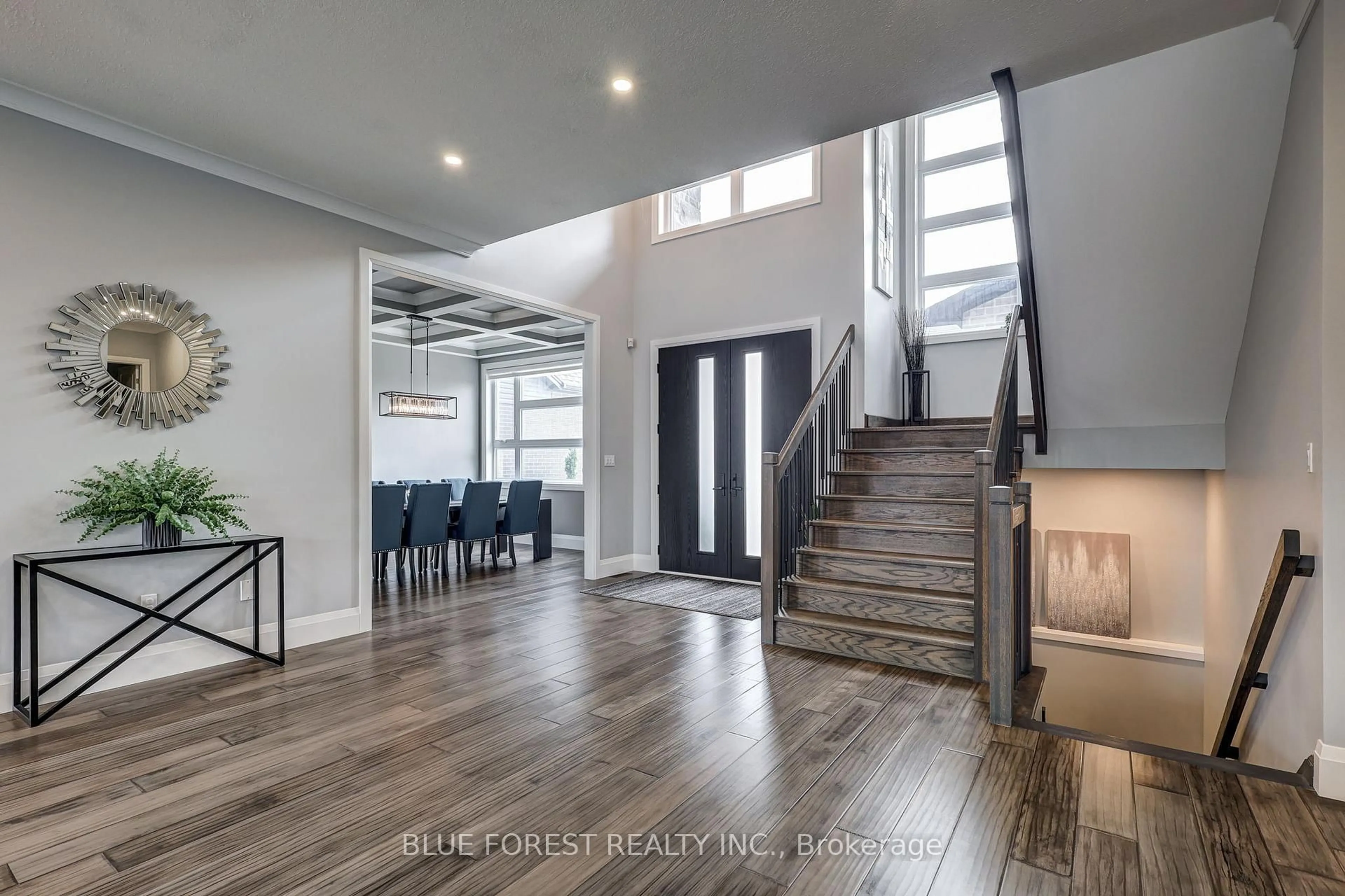 Indoor entryway for 6328 Brash Dr, London South Ontario N6P 0H2