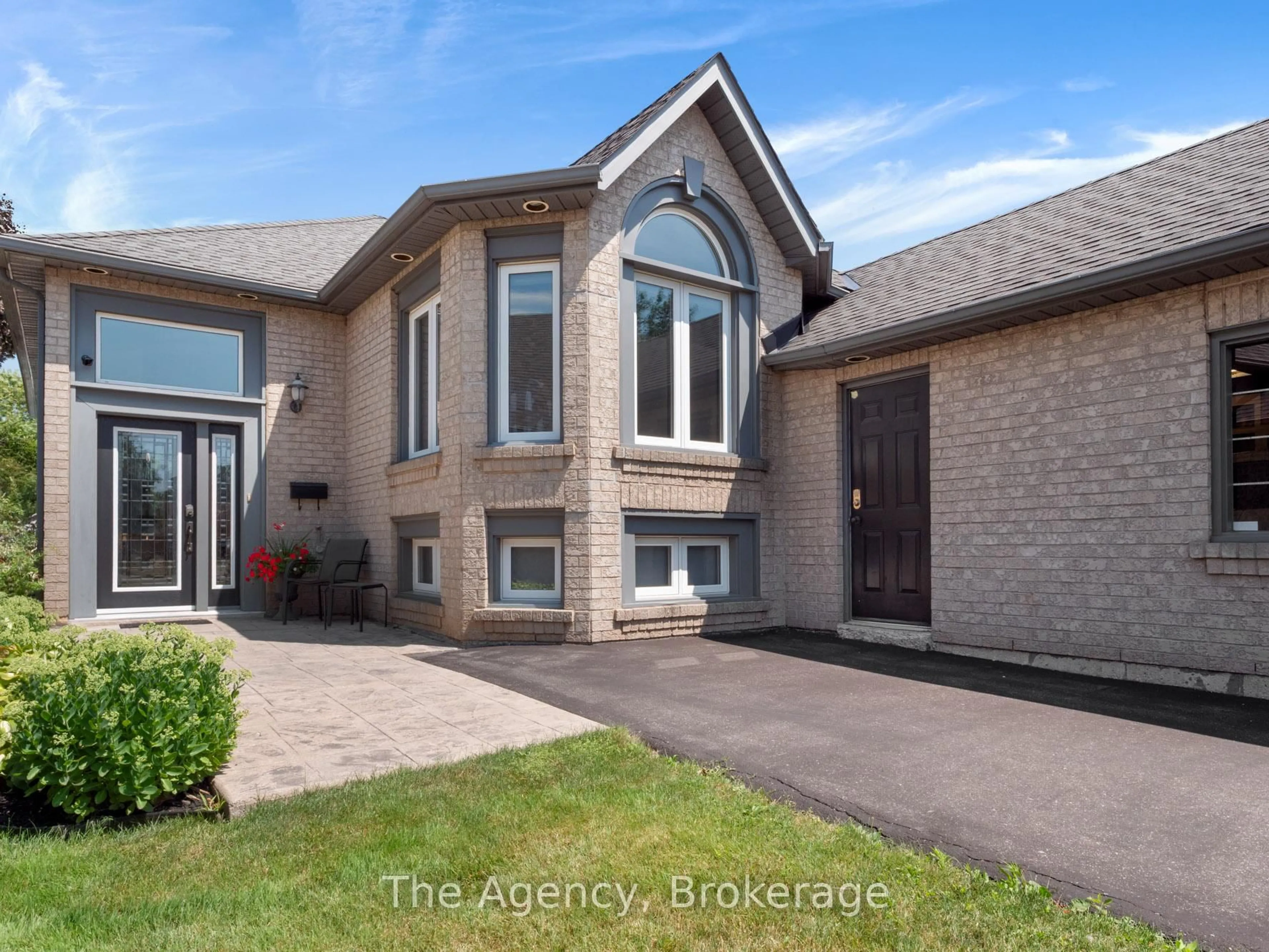 Unknown for 70 Jefferson Crt, Welland Ontario L3C 7G4
