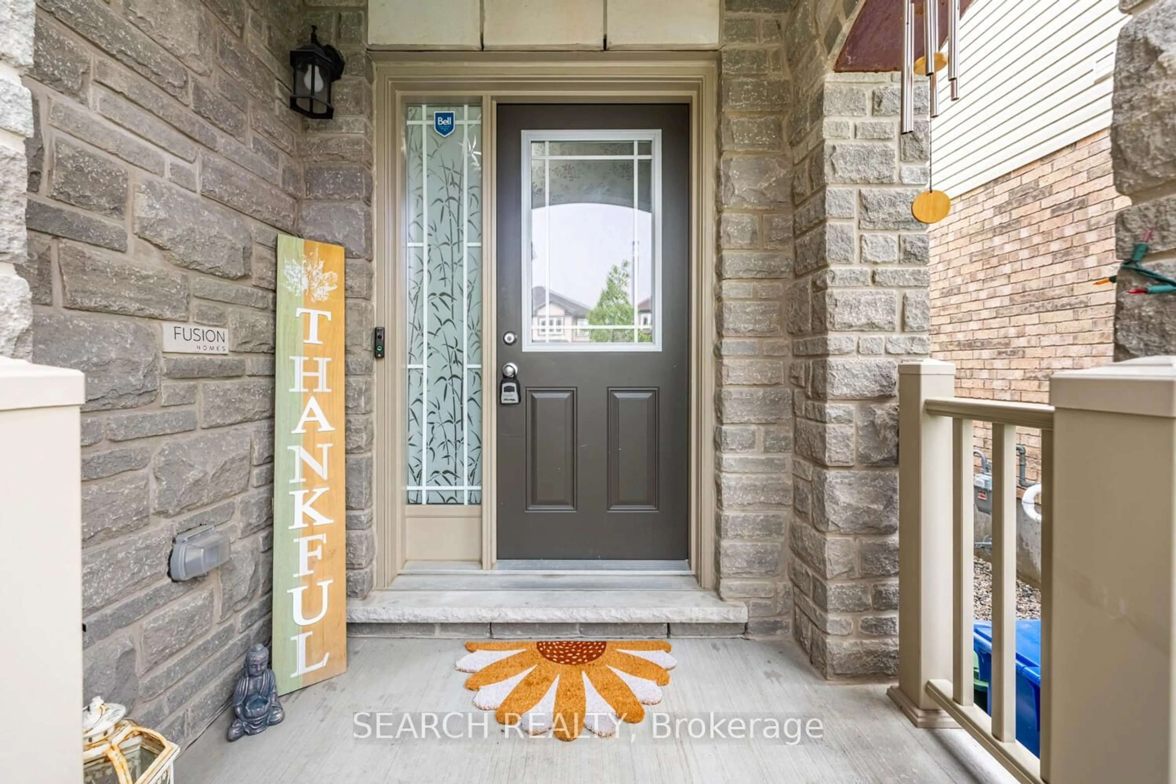 Indoor entryway for 111 John Brabson Cres, Guelph Ontario N1G 0G5