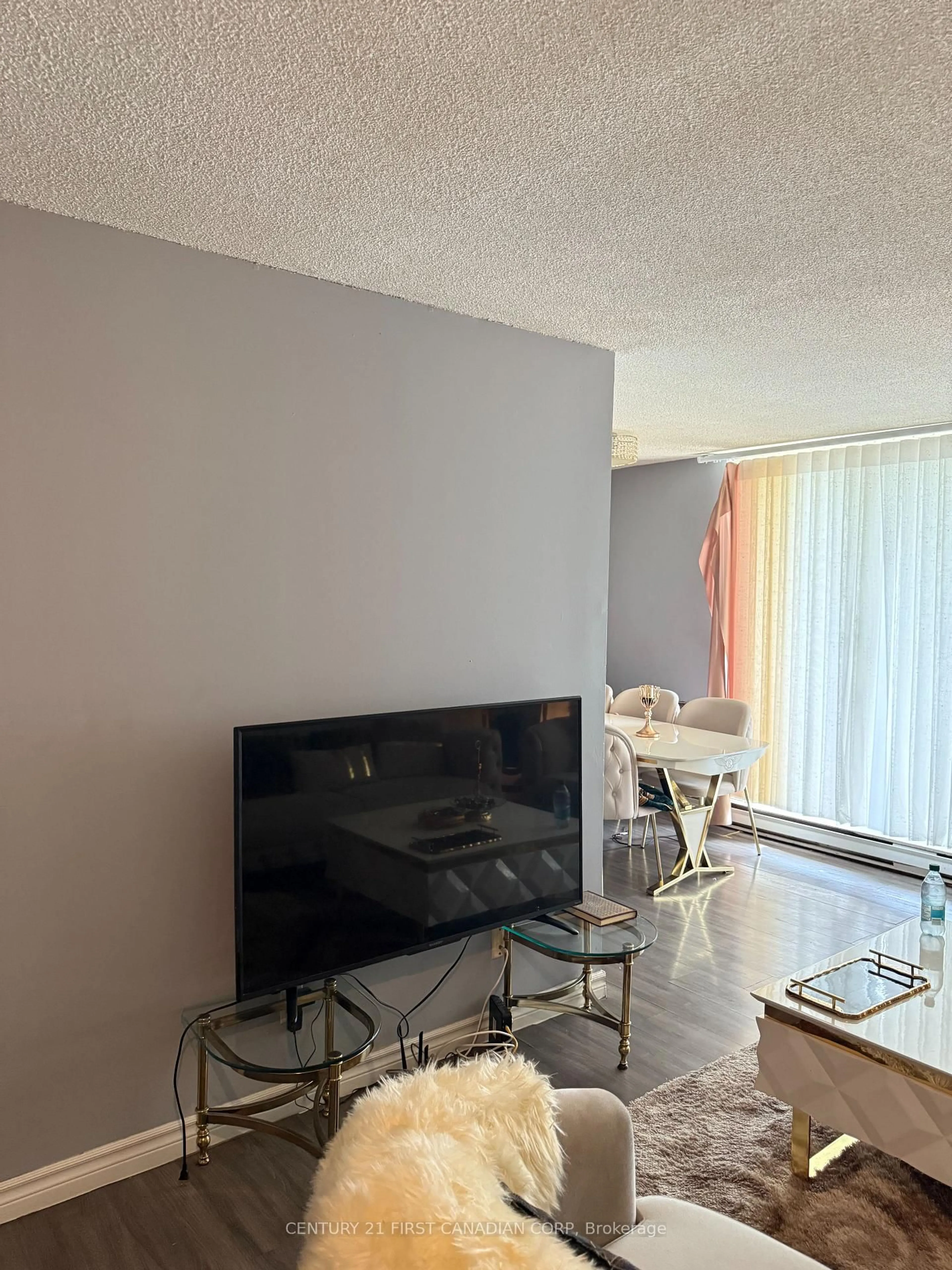 A pic of a room for 1103 Jalna Blvd #1002, London South Ontario N6E 2W8