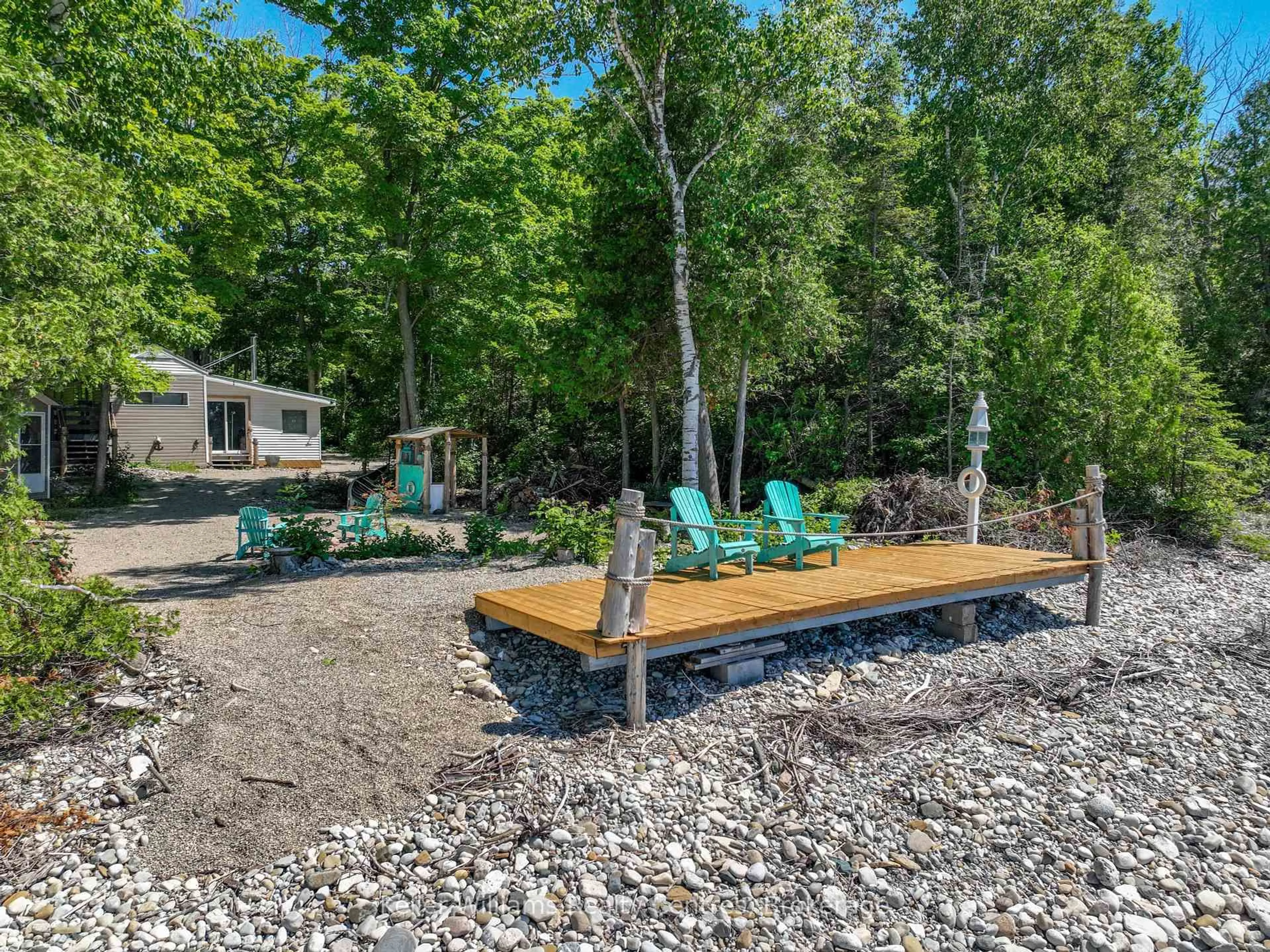 Patio, forest/trees view for 353 BRUCE ROAD 13, Native Leased Lands Ontario N0H 2L0