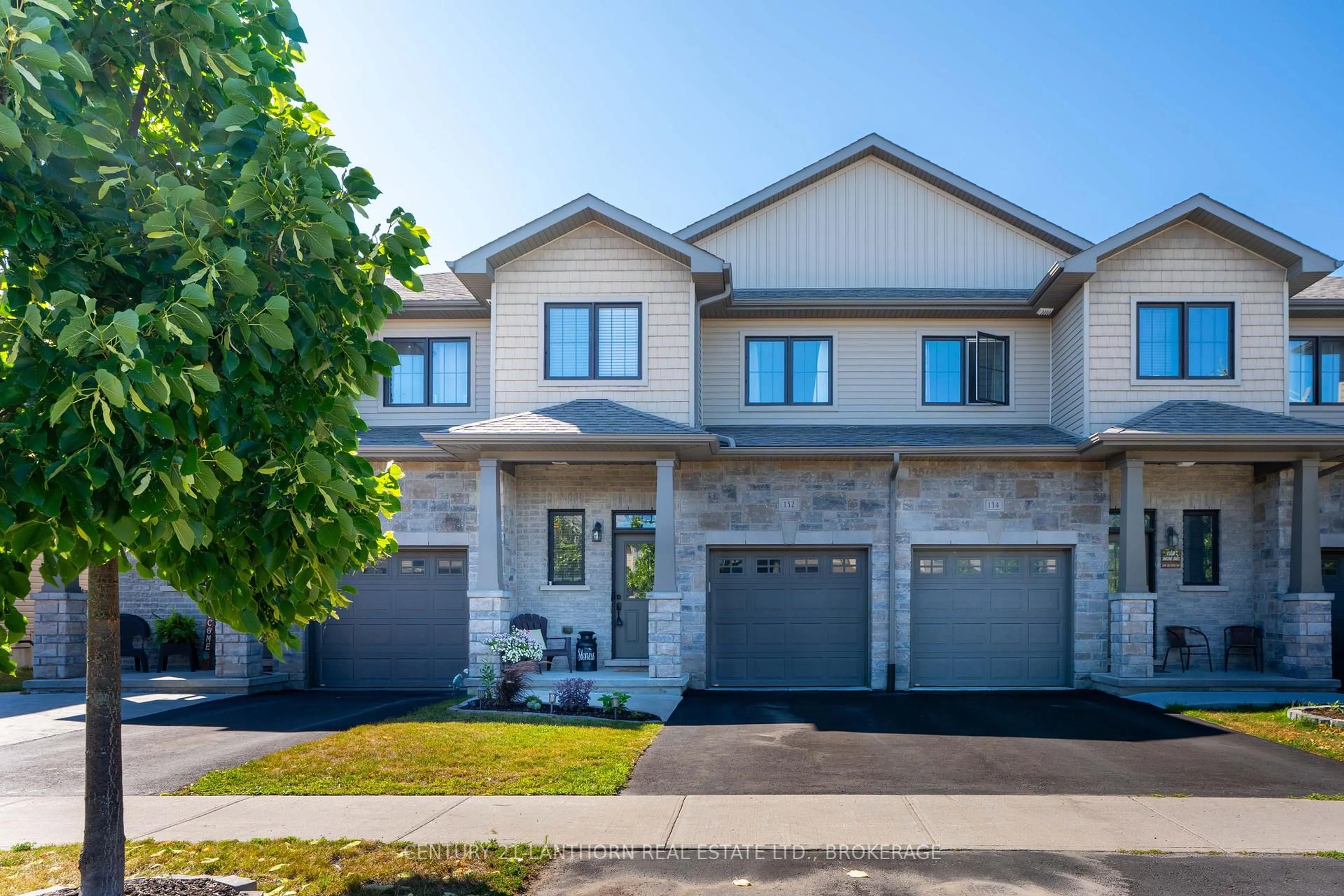 Home with brick exterior material, street for 132 Simurda Crt, Loyalist Ontario K7N 0A8