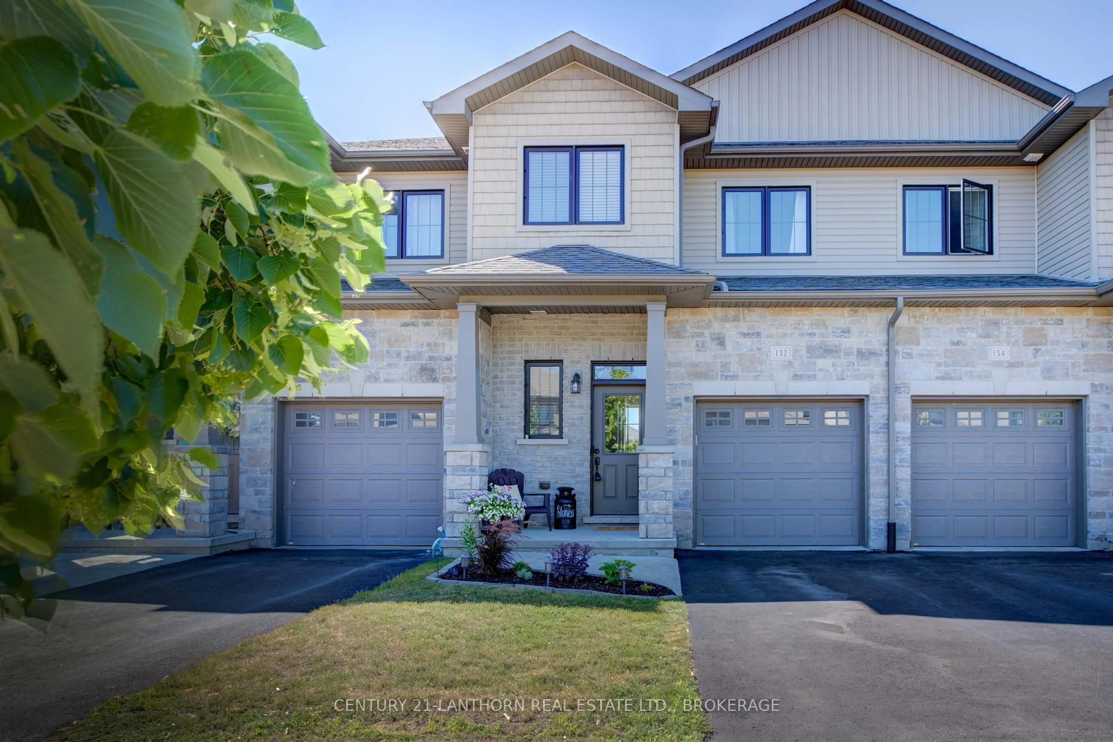Home with brick exterior material, street for 132 Simurda Crt, Loyalist Ontario K7N 0A8