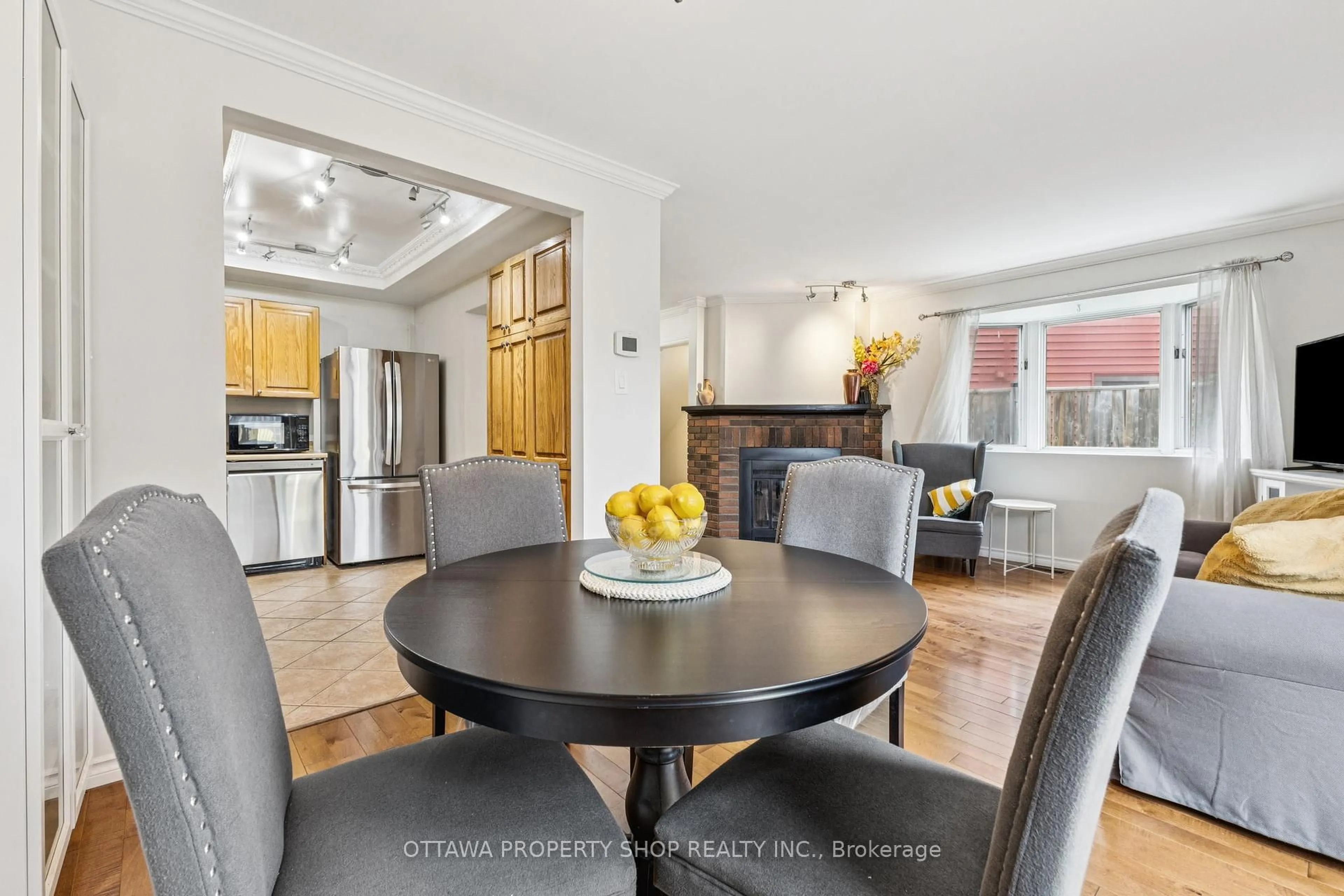 Open concept kitchen, unknown for 67 Gentle Gate Cres, Ottawa Ontario K1T 1Z9