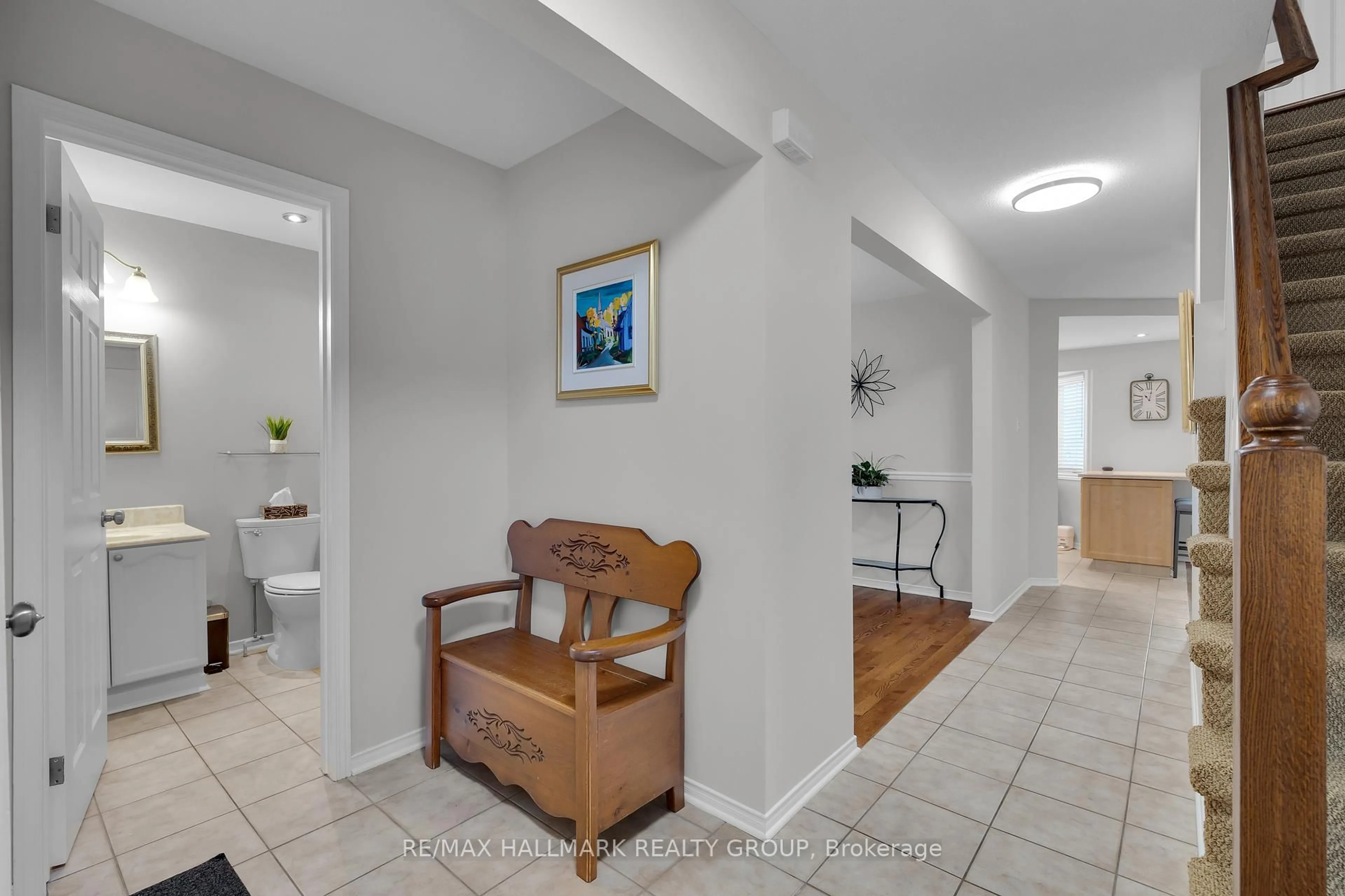 Unknown for 610 Steller St, Ottawa Ontario K4A 1N1