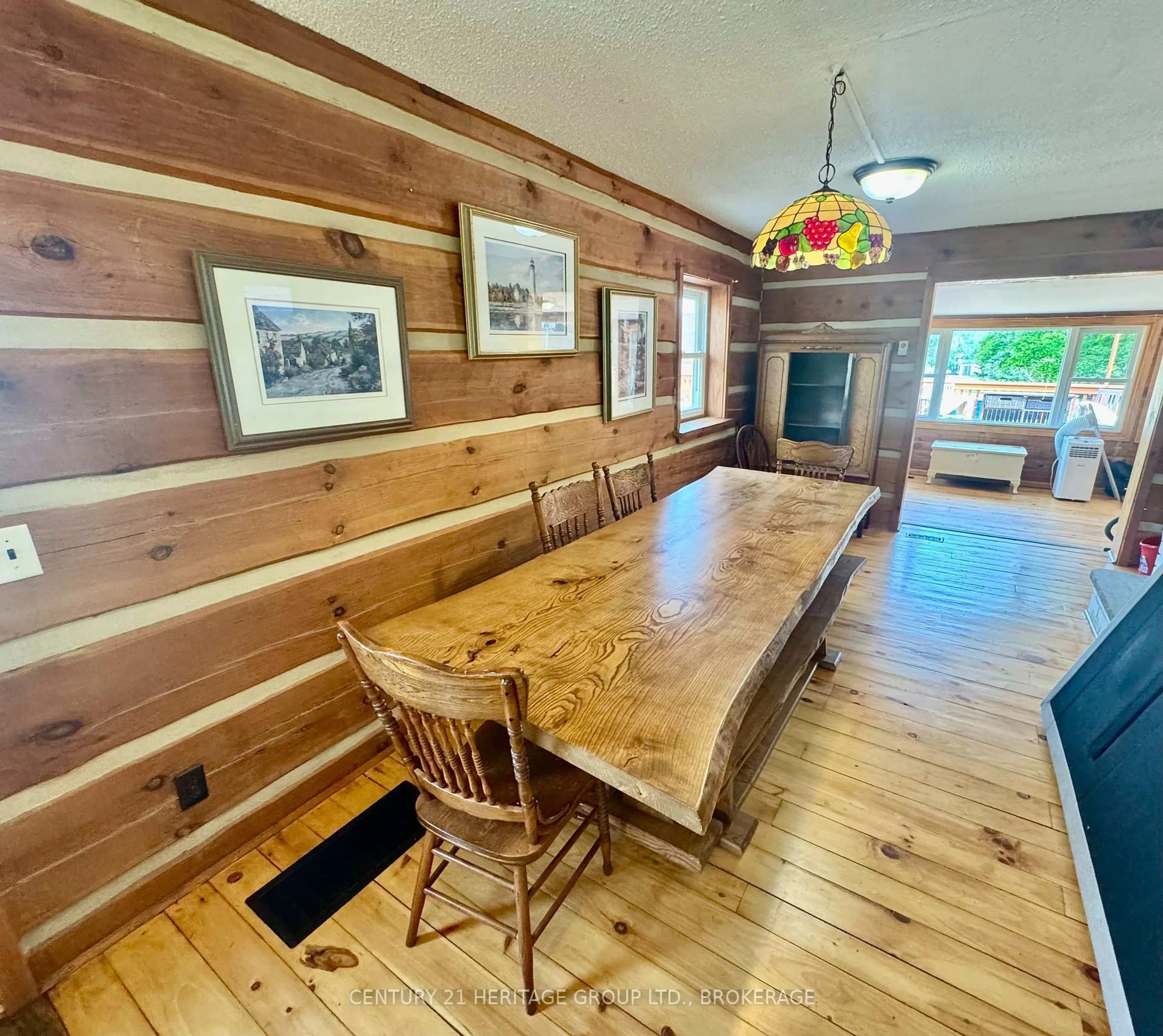 Dining room, wood/laminate floor for 126 Varty Lake Rd, Yarker Ontario K0K 3N0