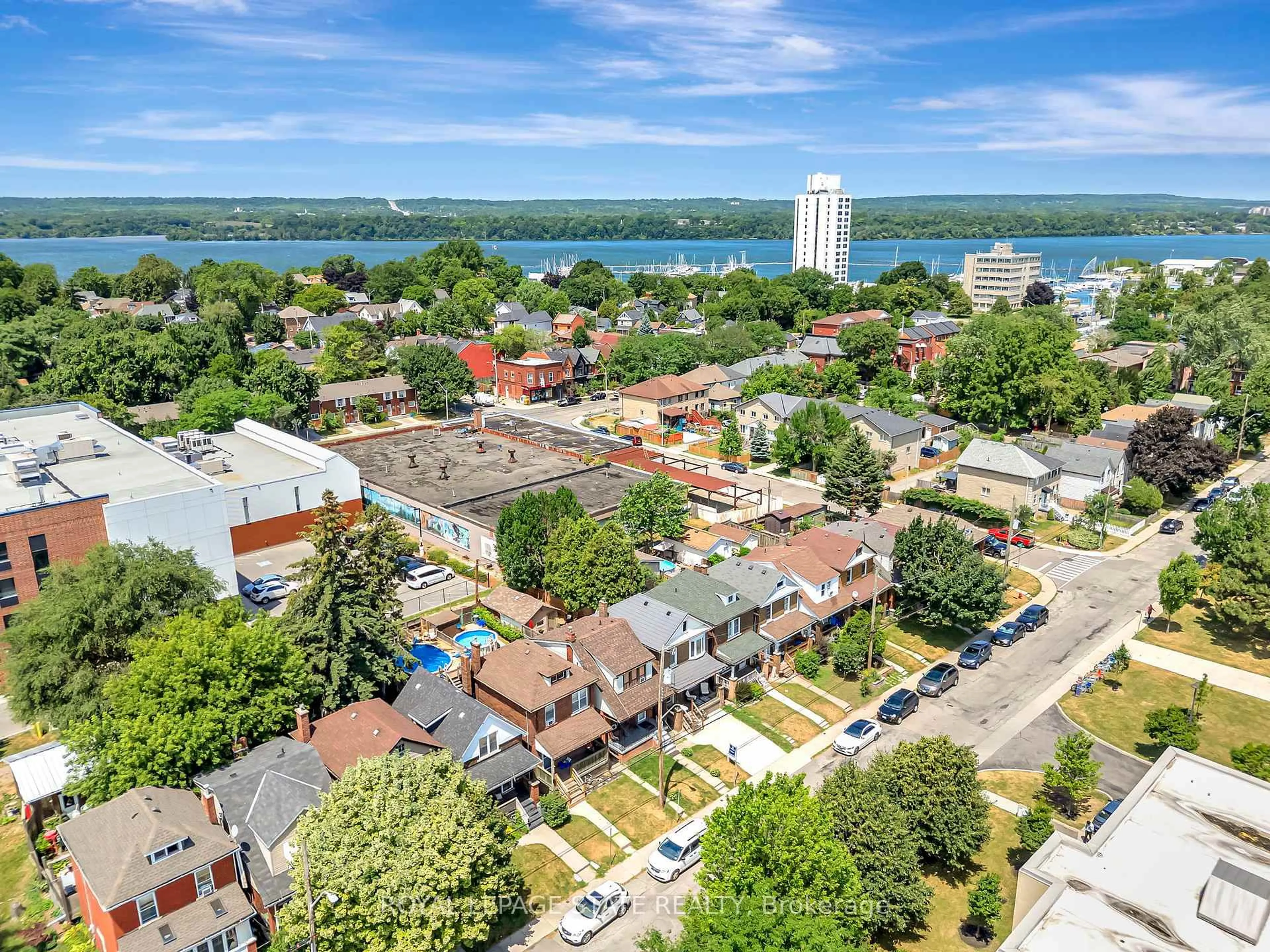 A pic from outside/outdoor area/front of a property/back of a property/a pic from drone, water/lake/river/ocean view for 433 Hughson St, Hamilton Ontario L8L 4N4