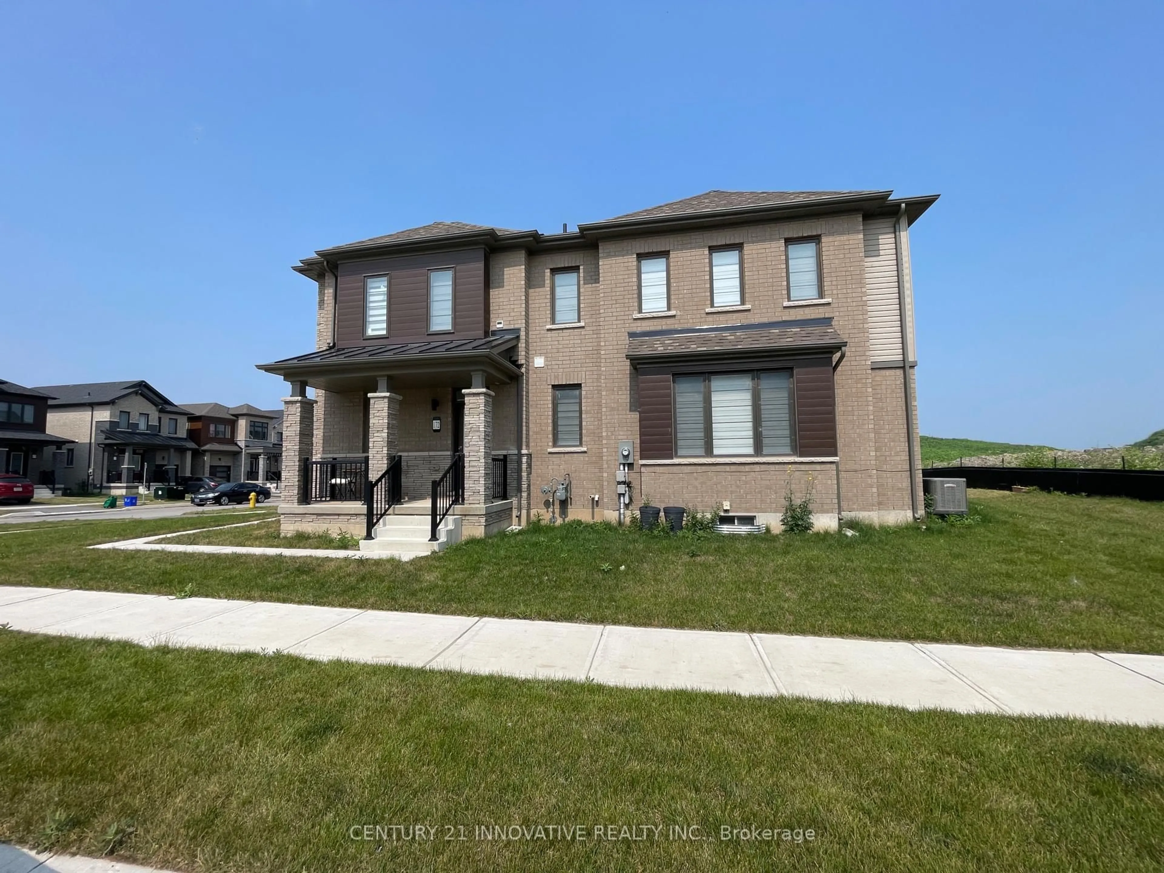 Home with brick exterior material, street for 172 Wilmot Rd, Brantford Ontario N3T 0W7