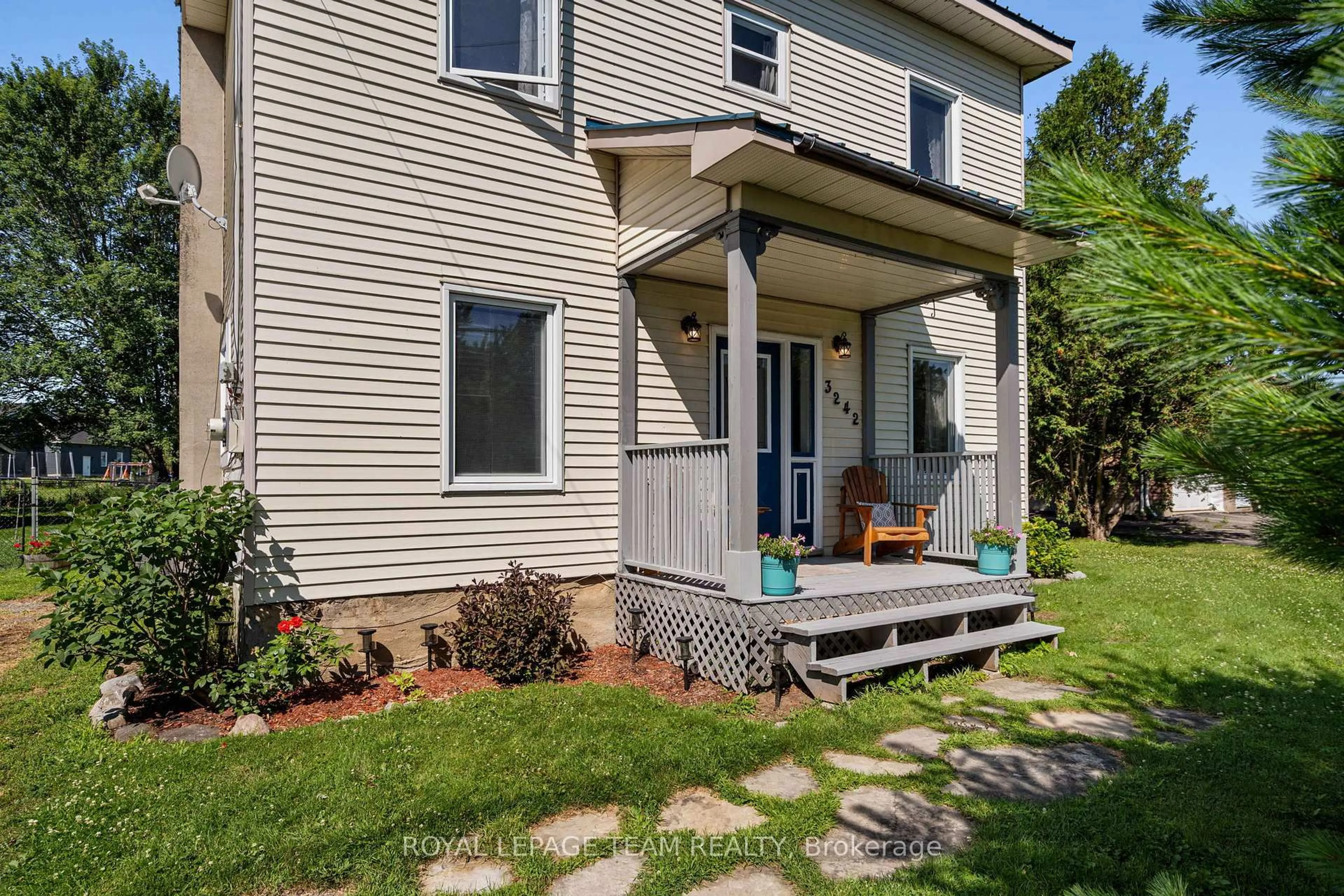 Unknown for 3242 Gendron Rd, Clarence-Rockland Ontario K0A 2A0