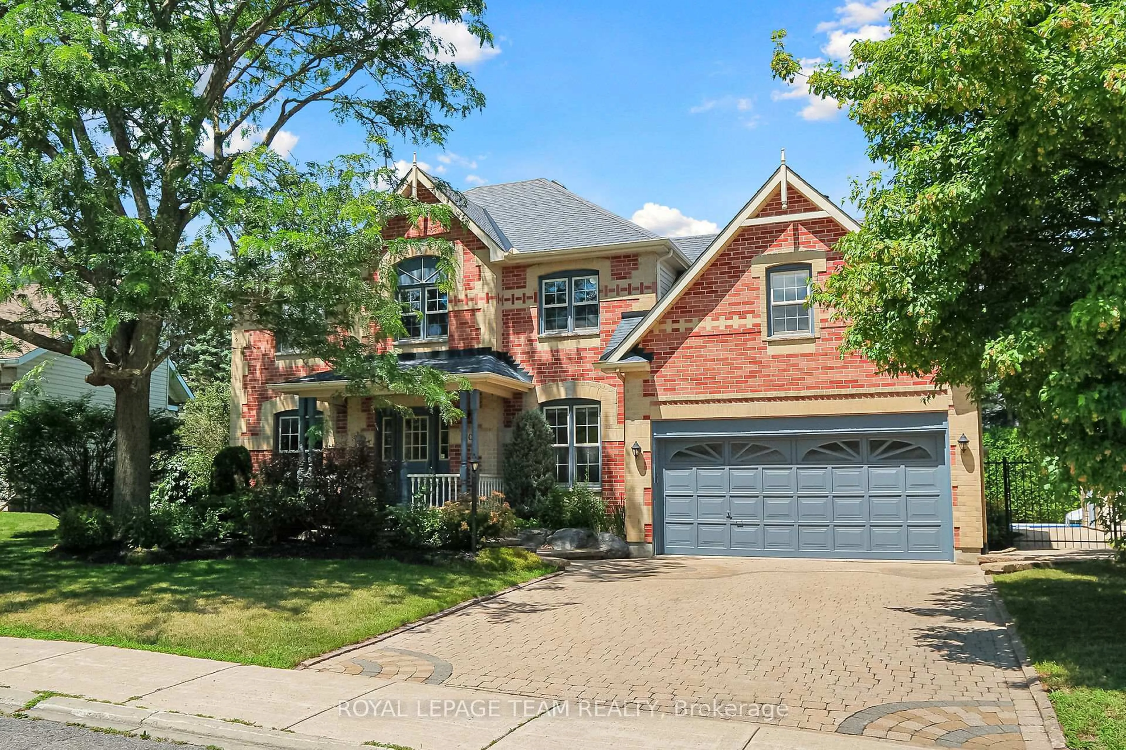 Home with brick exterior material, street for 20 Renshaw Ave, Stittsville Ontario K2S 1G9