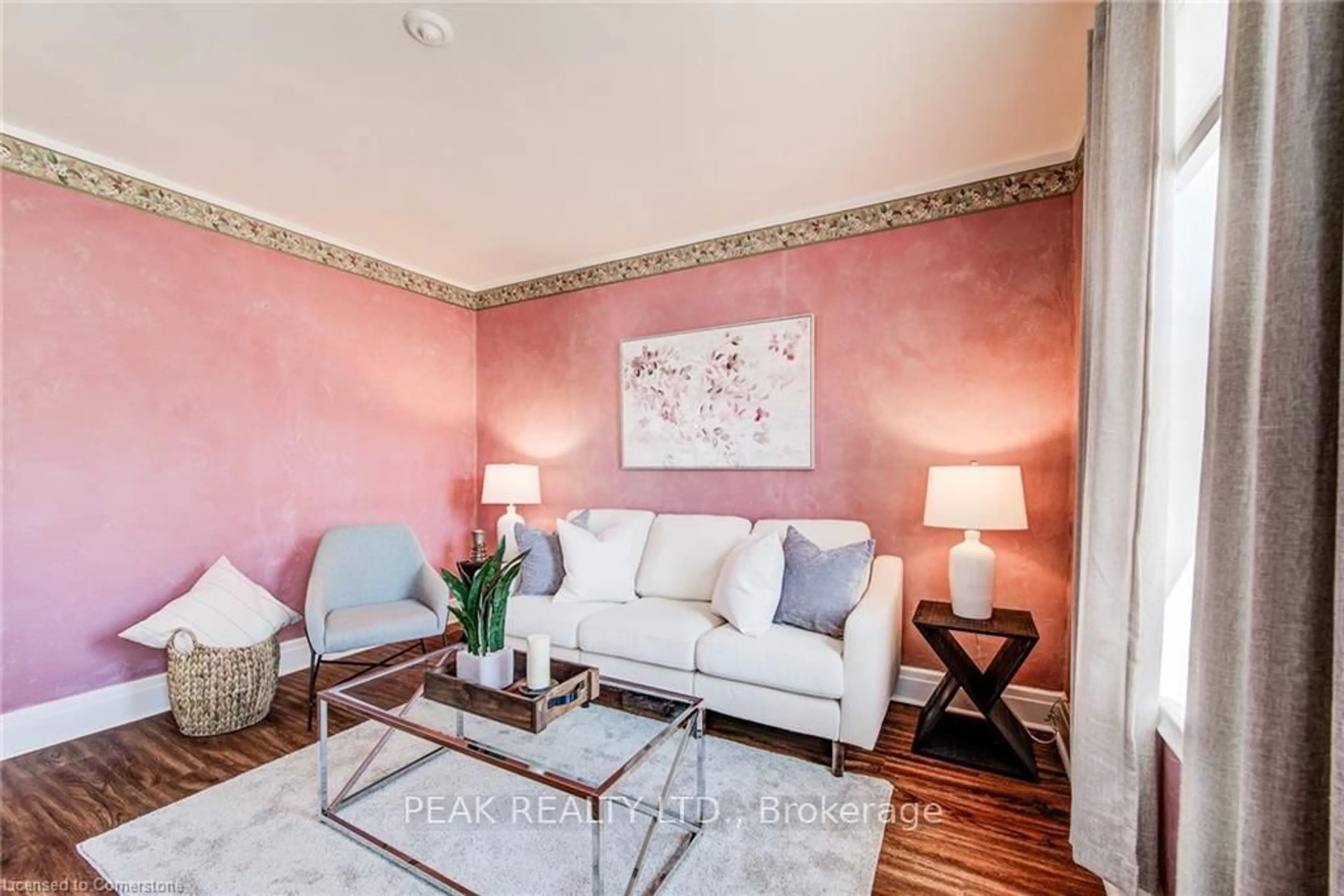 Living room with furniture, unknown for 124 Elizabeth St, Guelph Ontario N1E 2X3