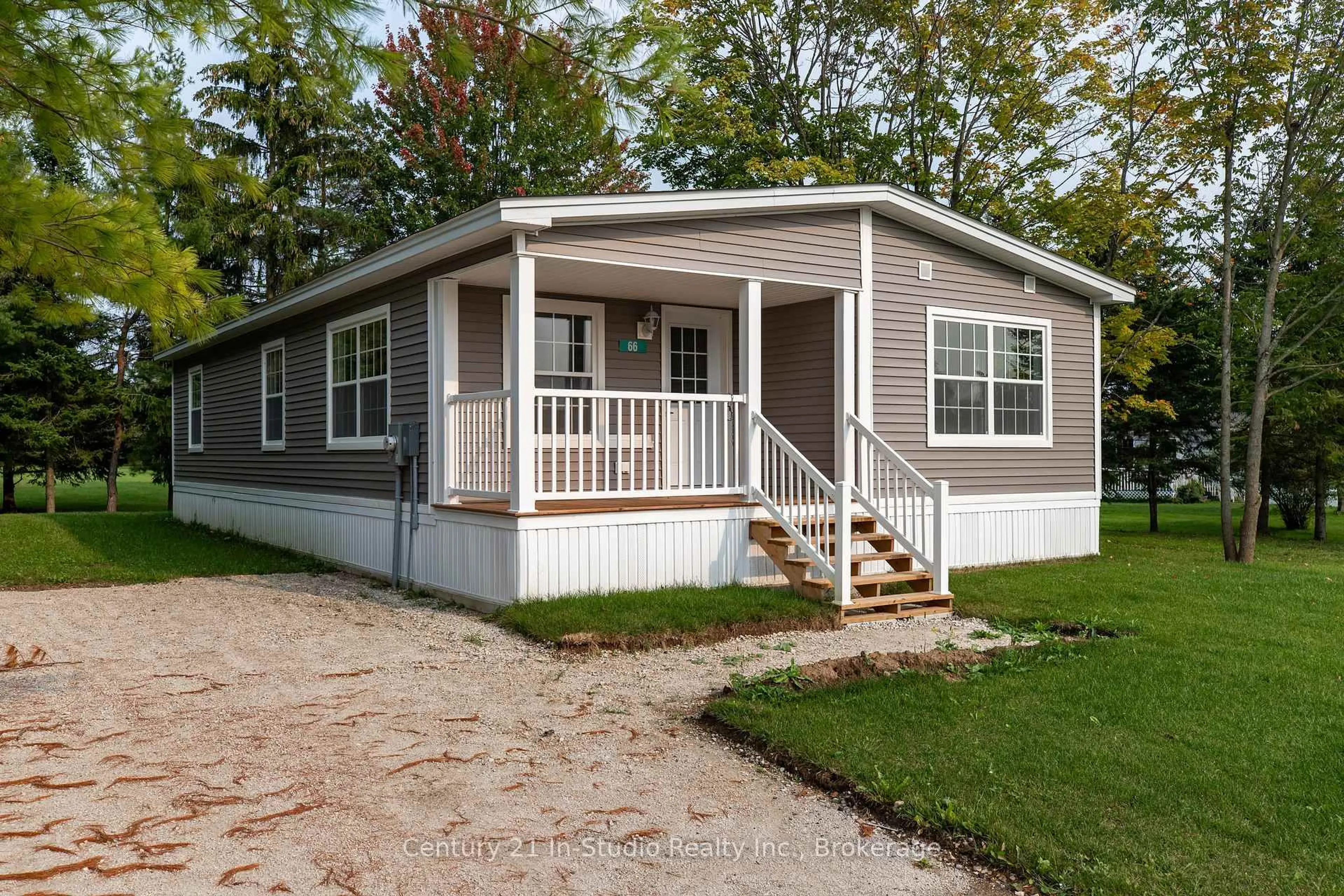 Home with vinyl exterior material, street for 66 Sussex Sq, Georgian Bluffs Ontario N4K 5N5