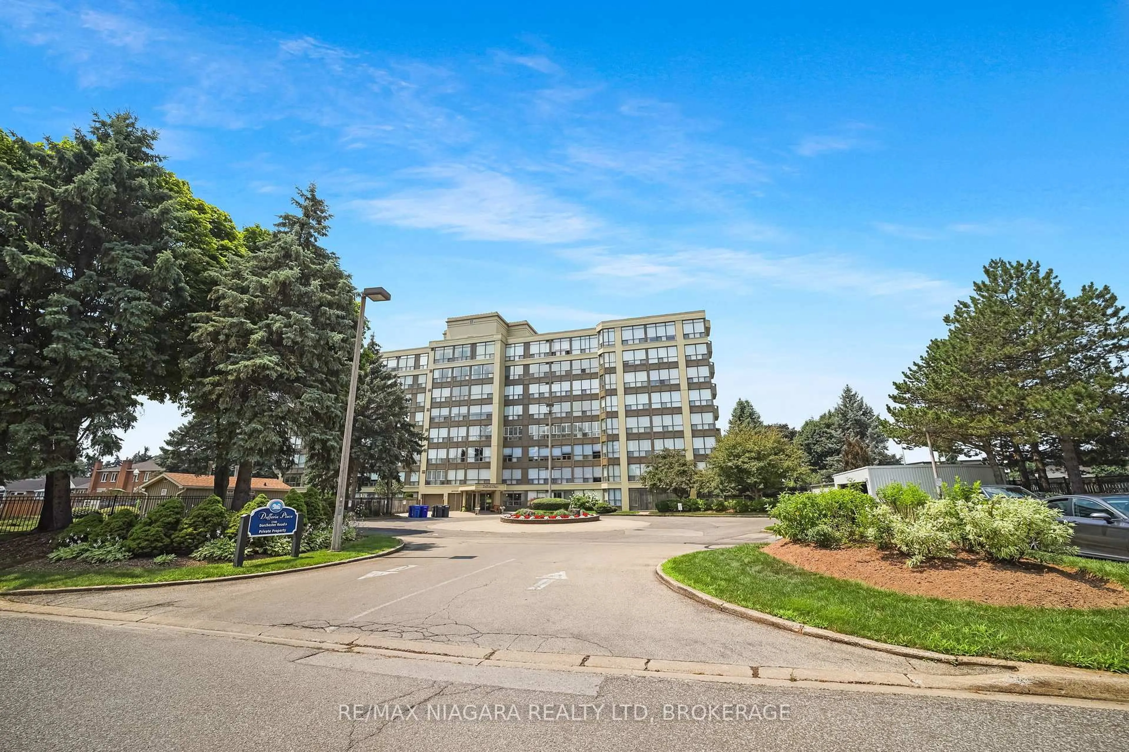Unknown for 5100 Dorchester Rd #303, Niagara Falls Ontario L2E 7H4