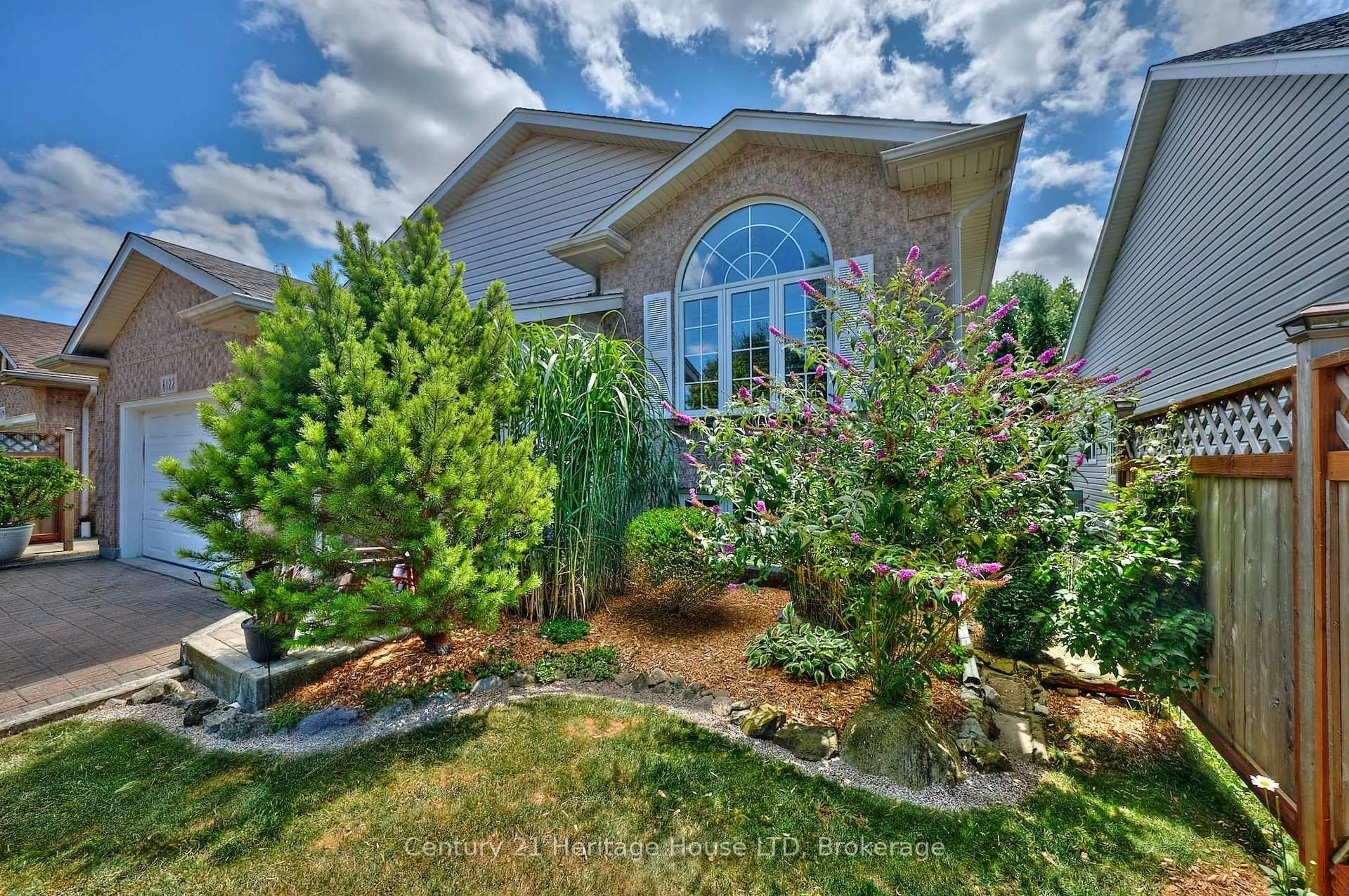 Unknown for 8122 Harvest Cres, Niagara Falls Ontario L2H 3G3