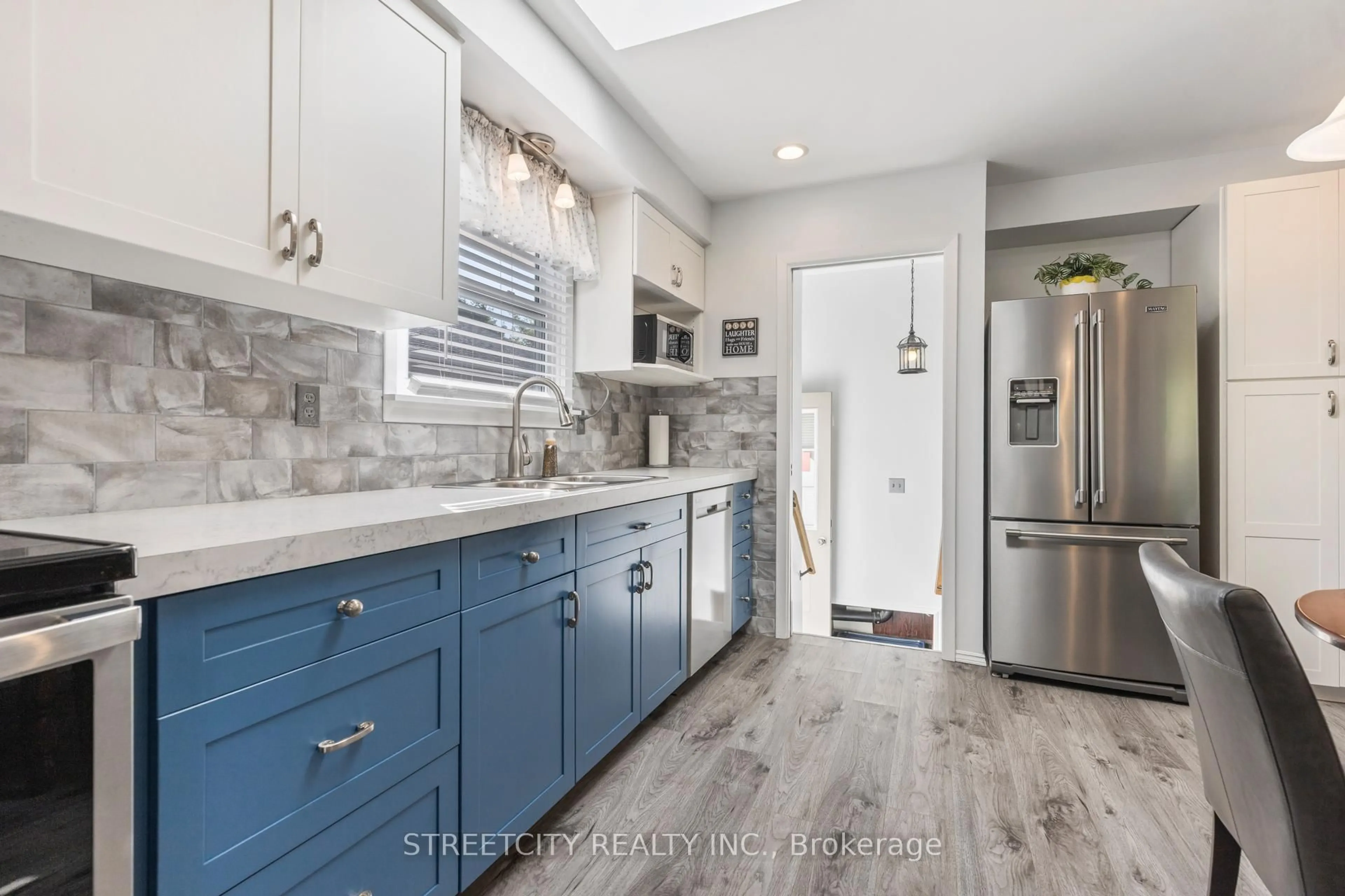 Contemporary kitchen, ceramic/tile floor for 23 Snowdon Cres, London South Ontario N6E 1G5