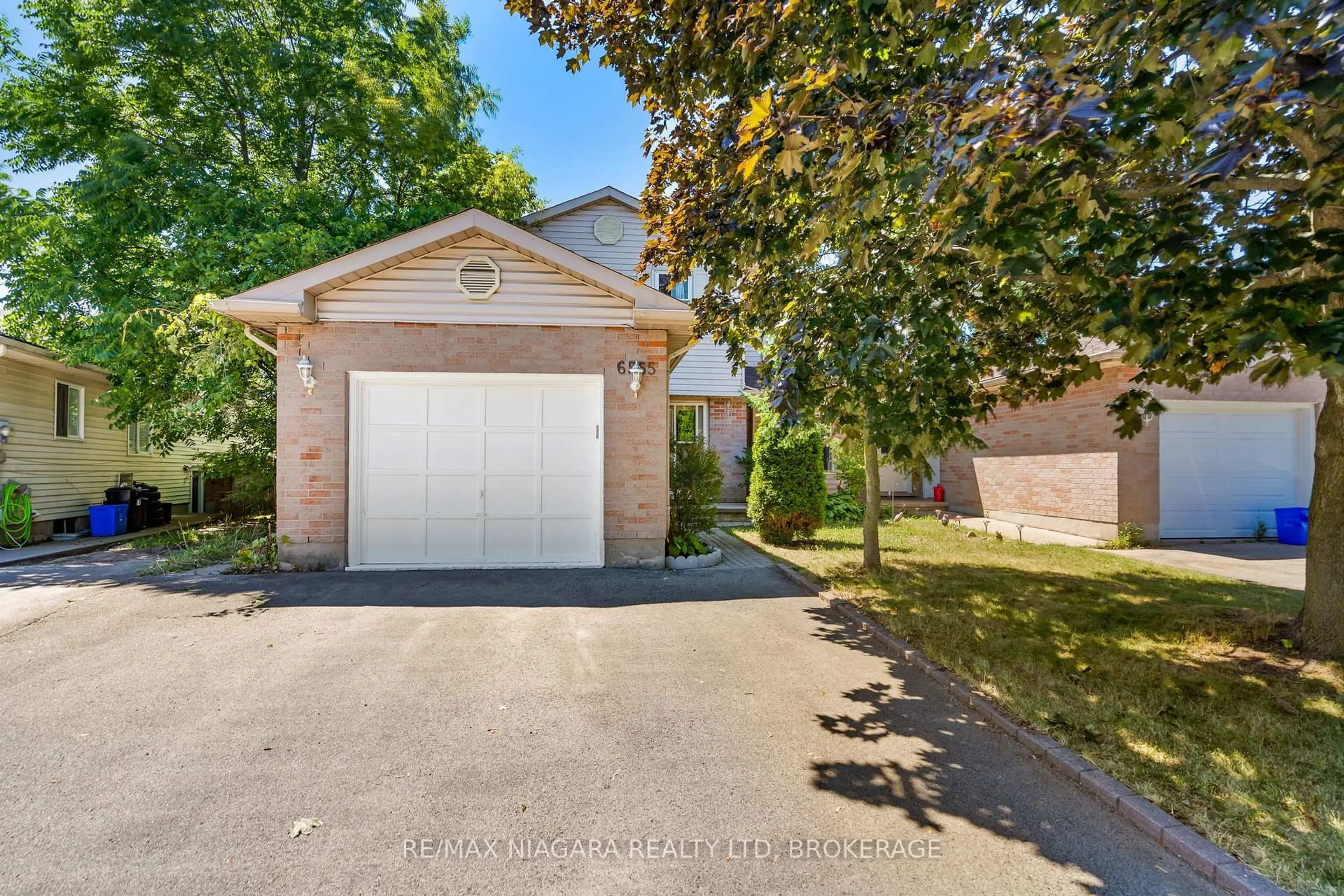 Unknown for 6555 Malibu Dr, Niagara Falls Ontario L2H 2W3