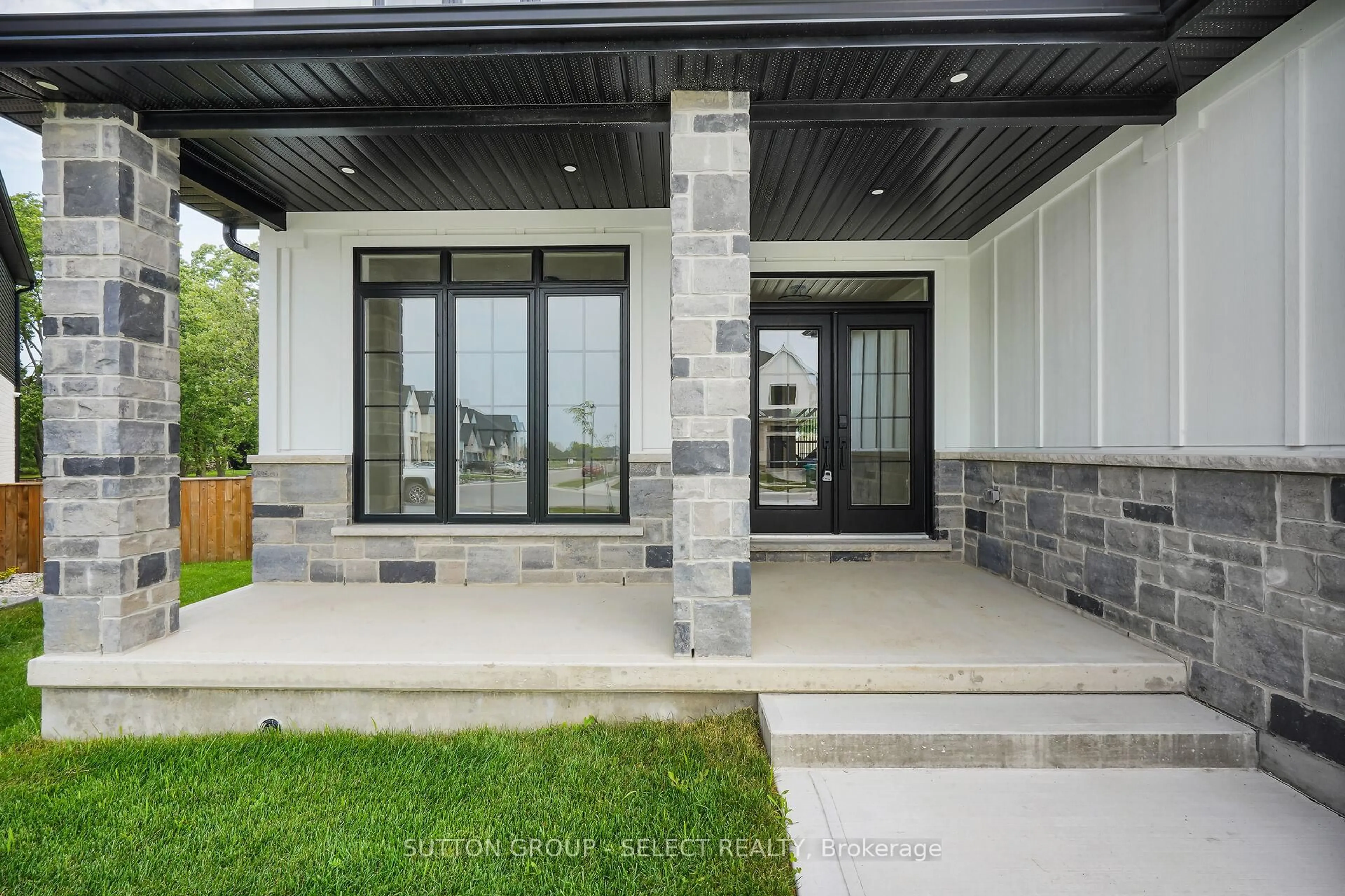 Unknown for 50 Royal Cres, Southwold Ontario N5P 3T2