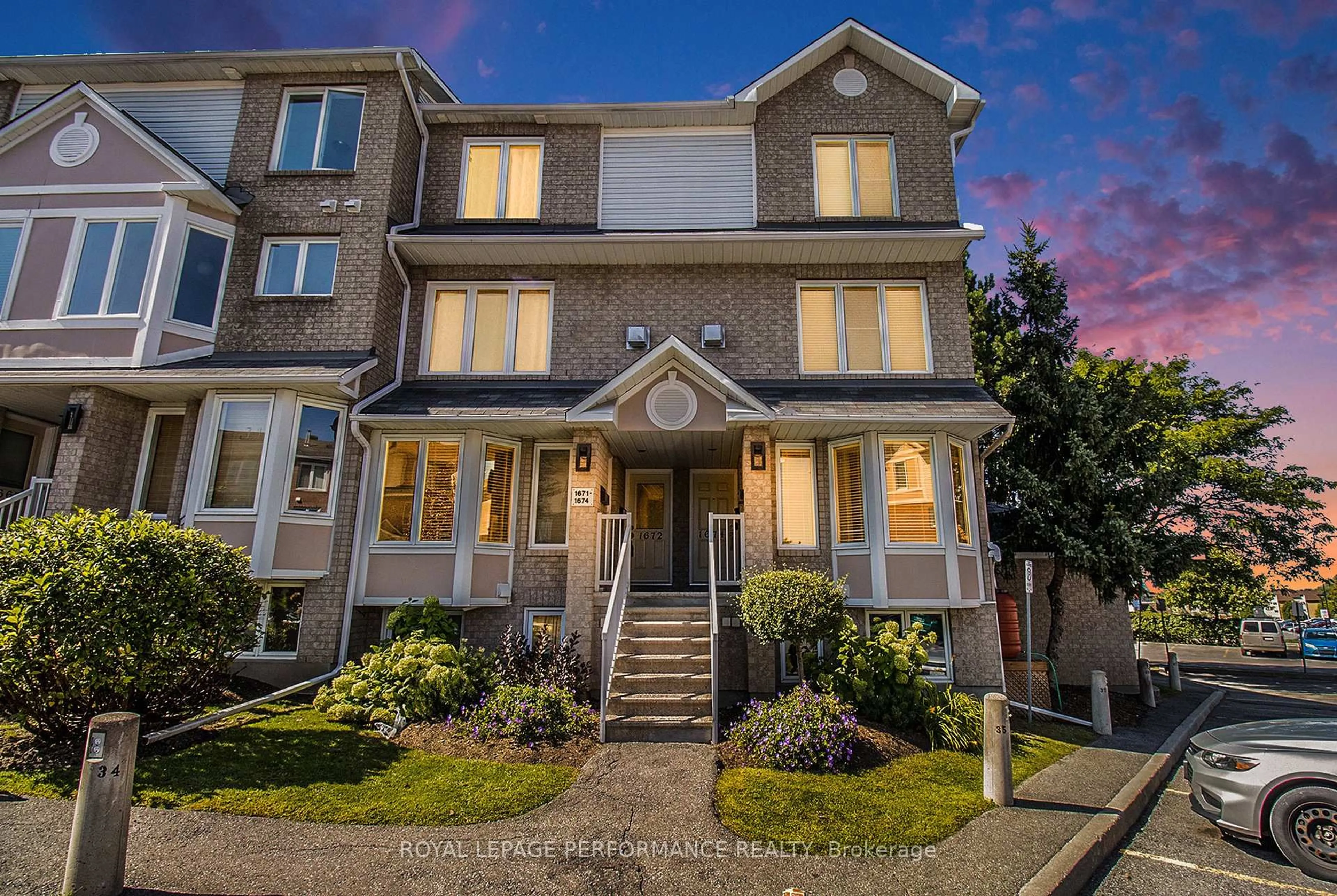 Unknown for 1673 LOCKSLEY Lane, Ottawa Ontario K1J 1B6