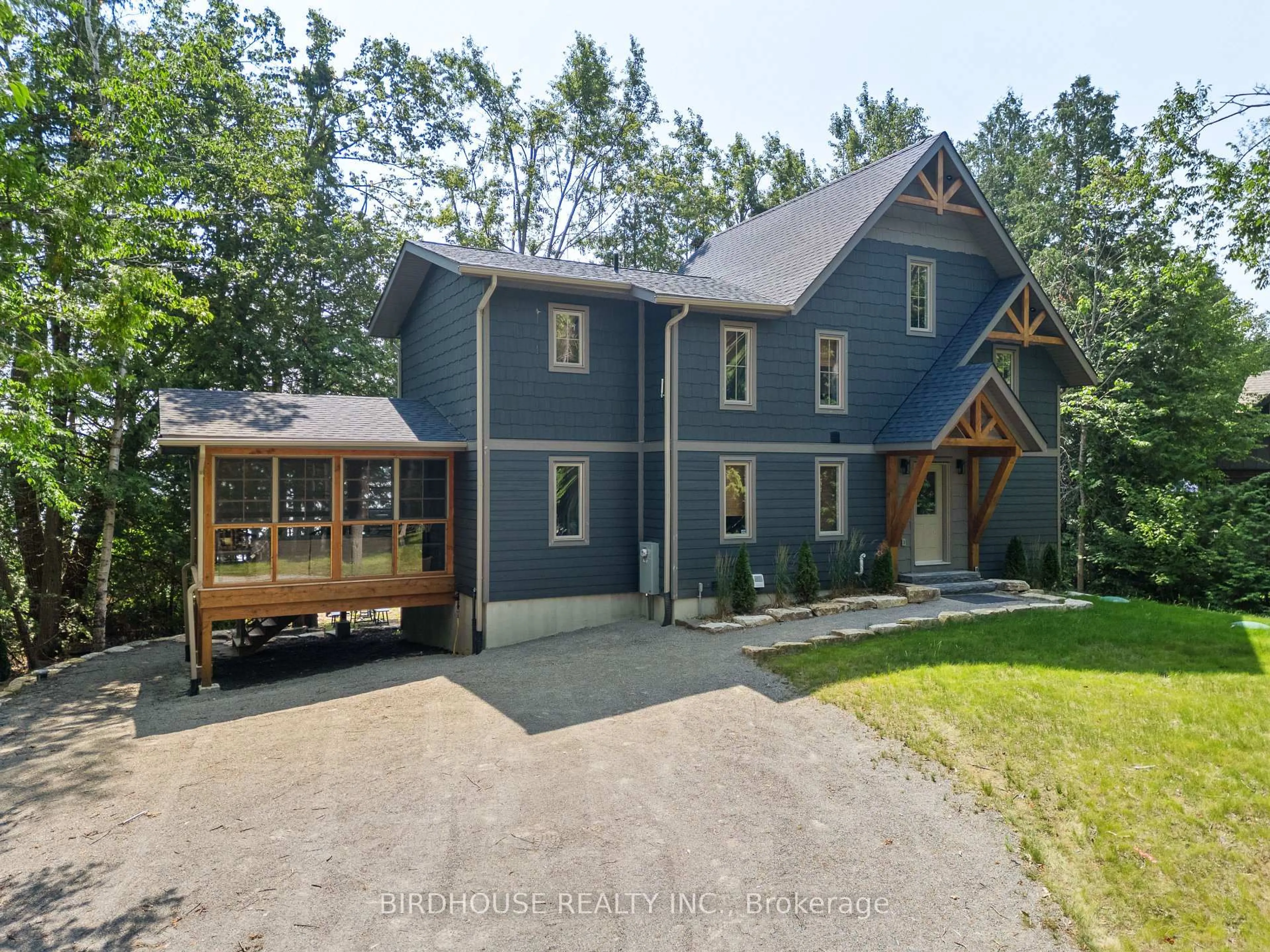 Home with vinyl exterior material, unknown for 4 Moose Rd, Kawartha Lakes Ontario K0M 1K0