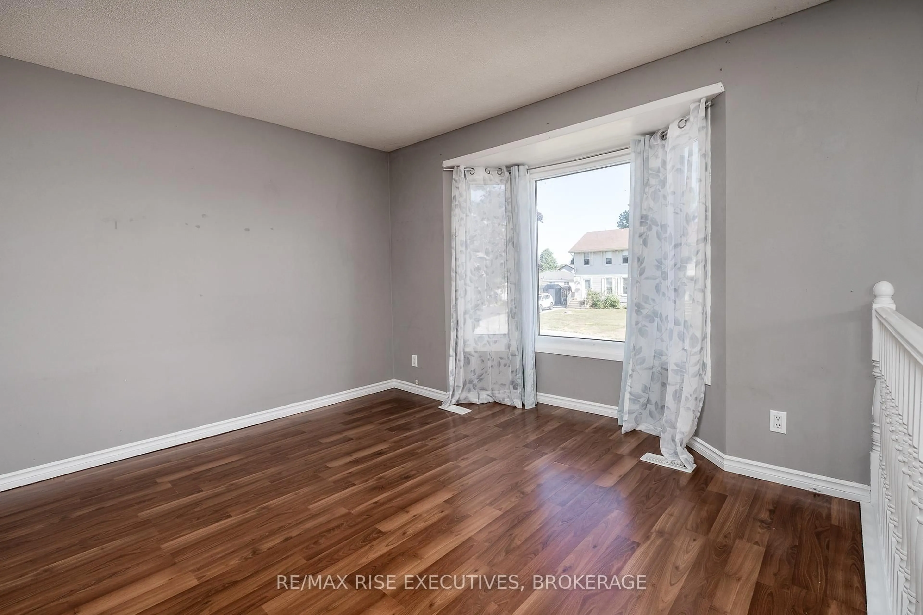 A pic of a room for 337 Owens Cres, Kingston Ontario K7M 8H8