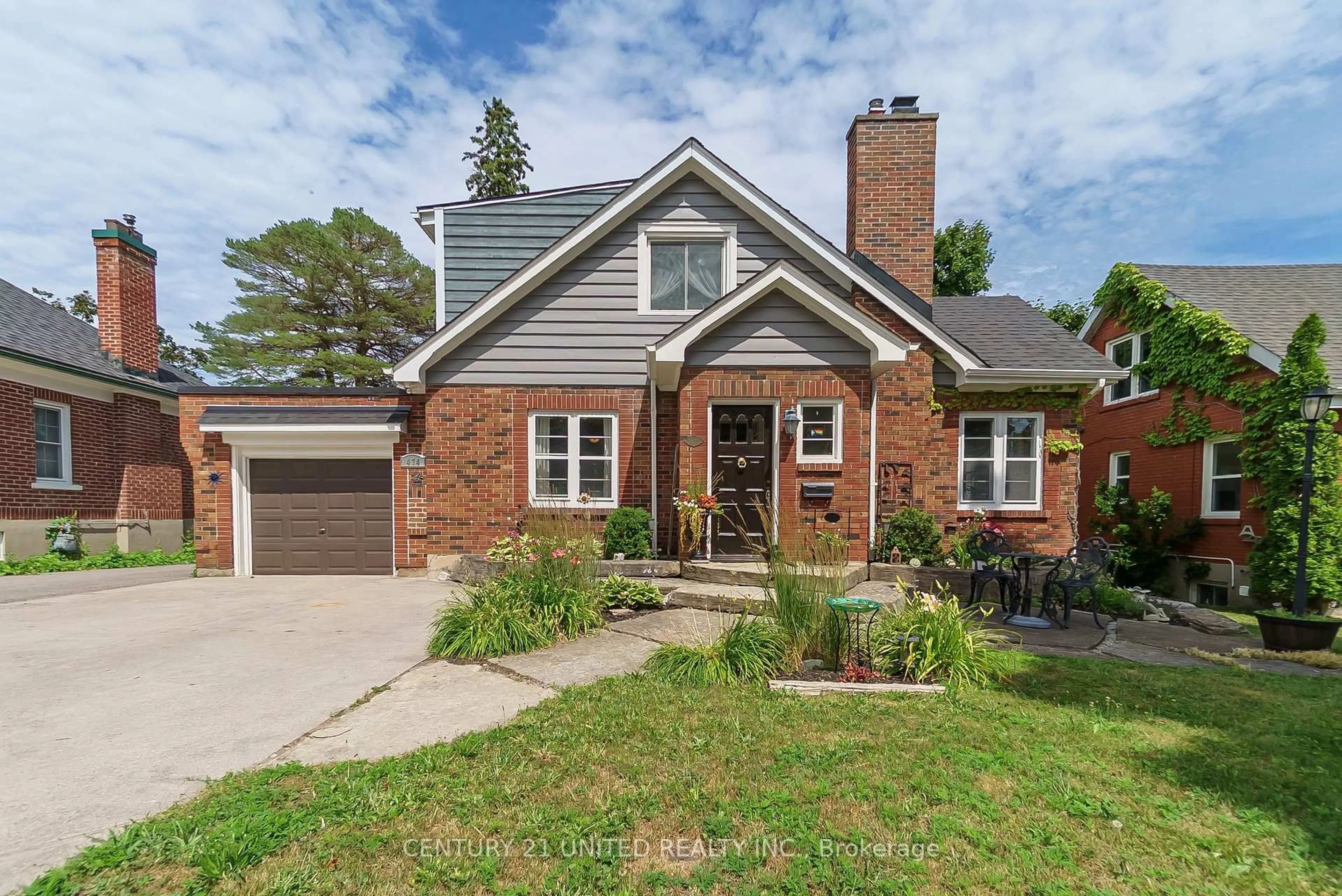Home with brick exterior material, street for 474 Albertus Ave, Peterborough Central Ontario K9J 6A2