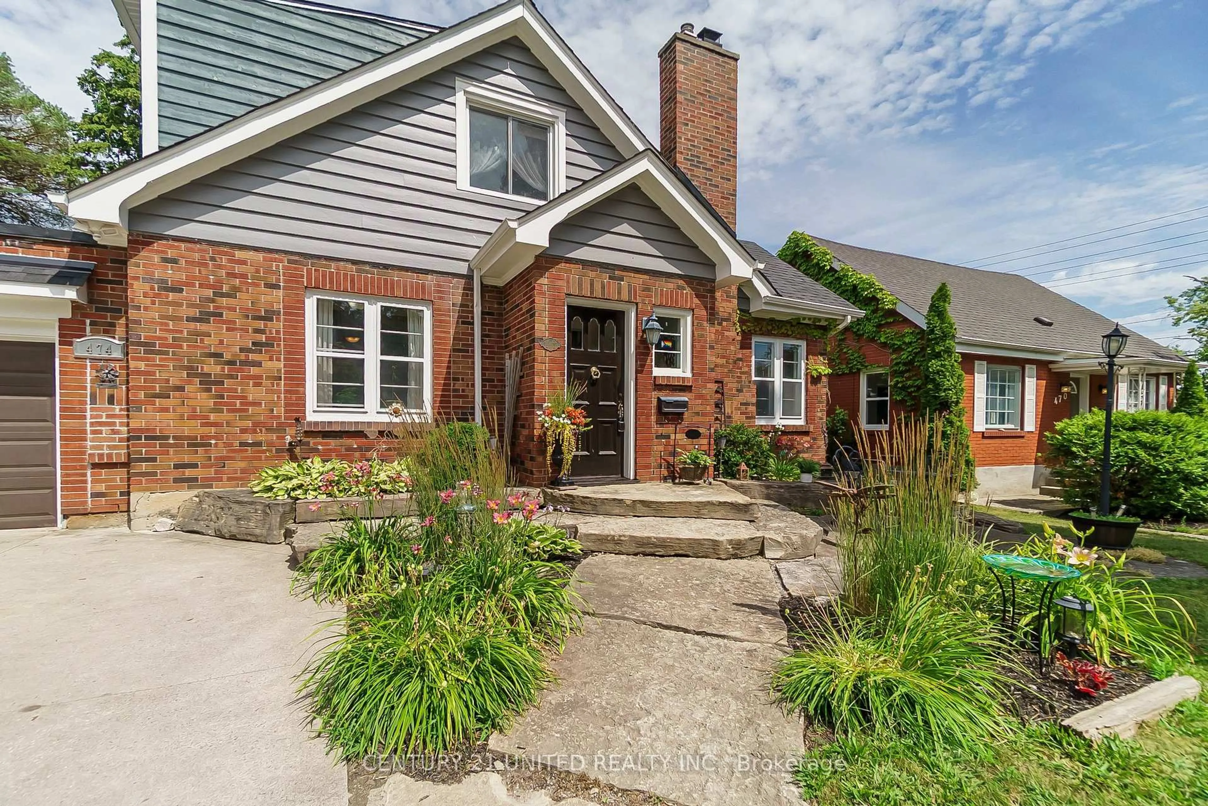 Home with brick exterior material, street for 474 Albertus Ave, Peterborough Central Ontario K9J 6A2
