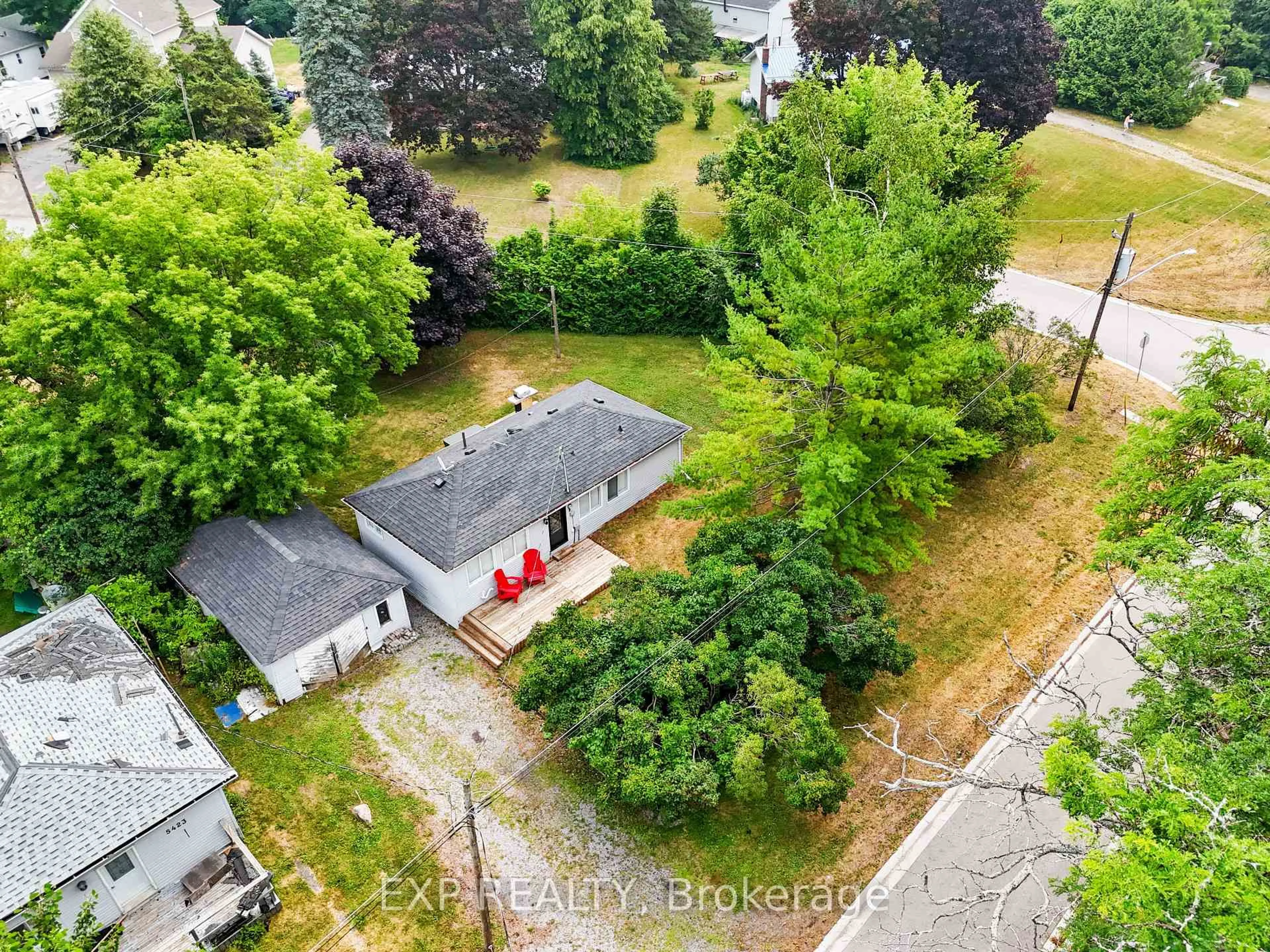 A pic from outside/outdoor area/front of a property/back of a property/a pic from drone, street for 5421 Lakeshore Dr, Hamilton Township Ontario K0K 2H0