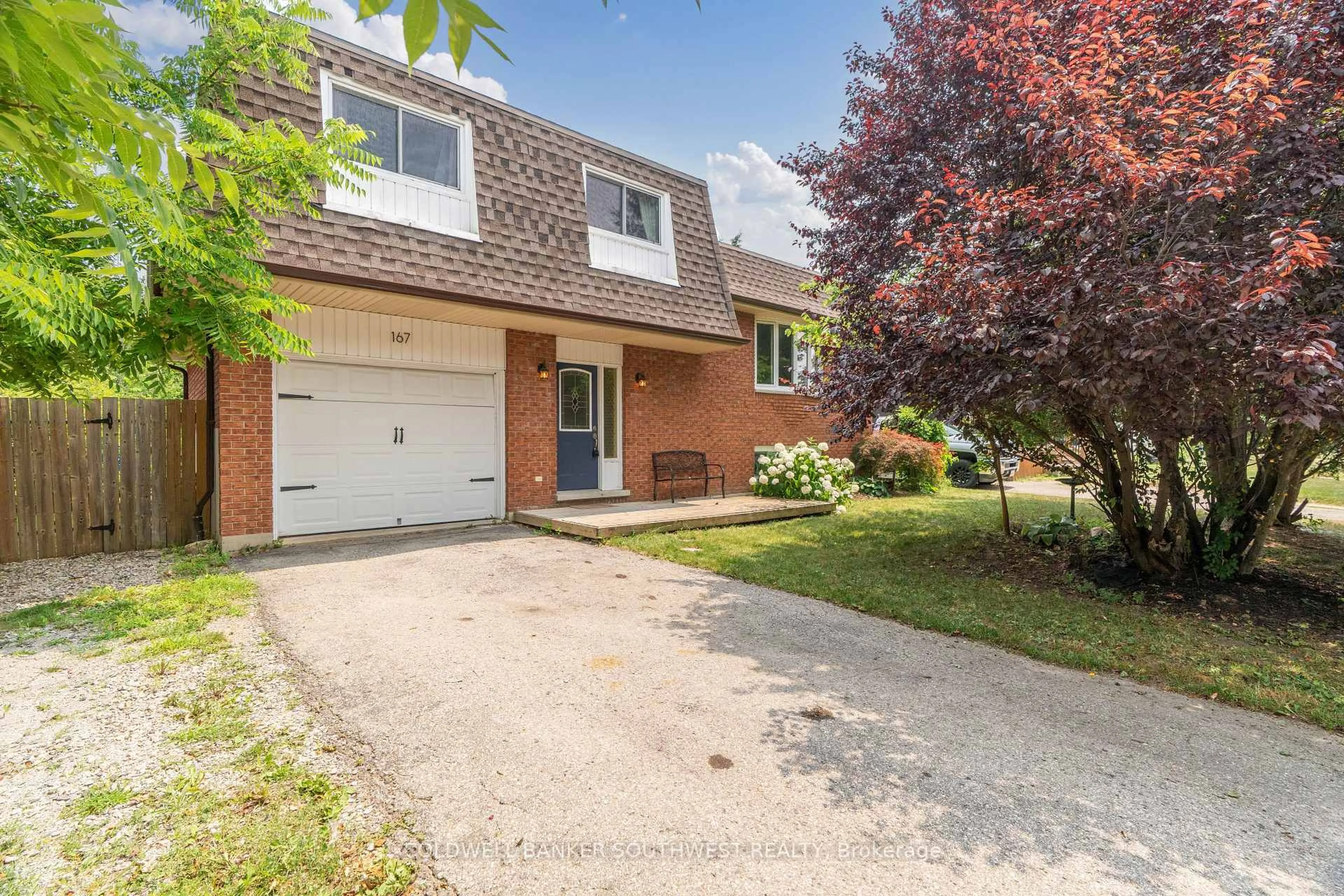 A pic from outside/outdoor area/front of a property/back of a property/a pic from drone, street for 167 Graff Ave, Stratford Ontario N5A 5L8
