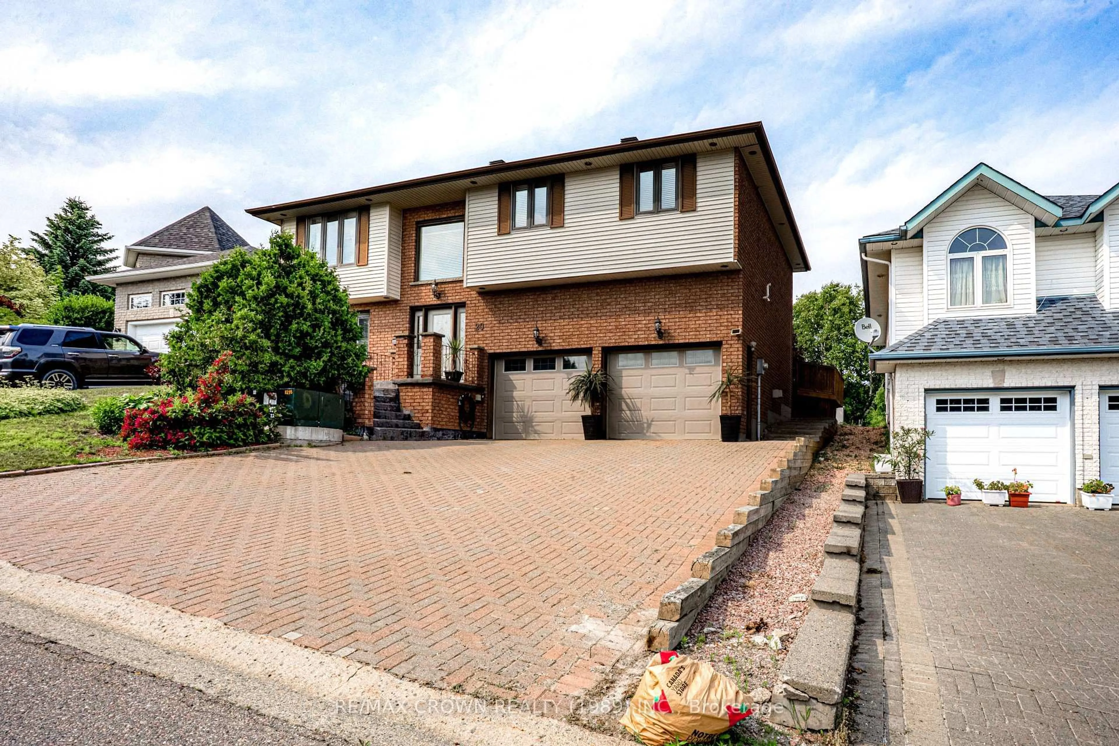 Home with brick exterior material, street for 20 Forestdale Dr, Greater Sudbury Ontario P3A 5X1