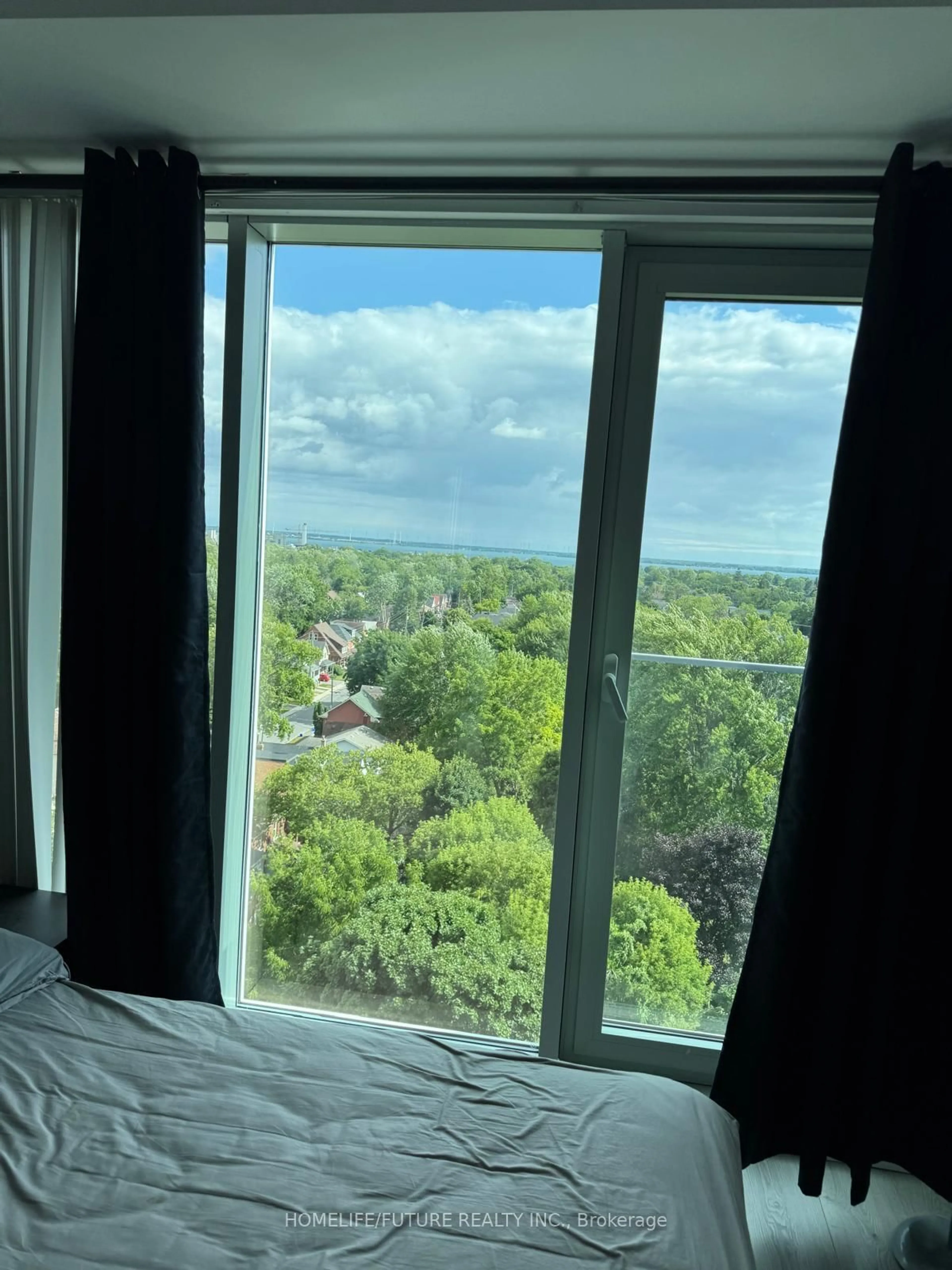 A pic of a room for 652 Princess St #1005, Kingston Ontario K7L 1E5
