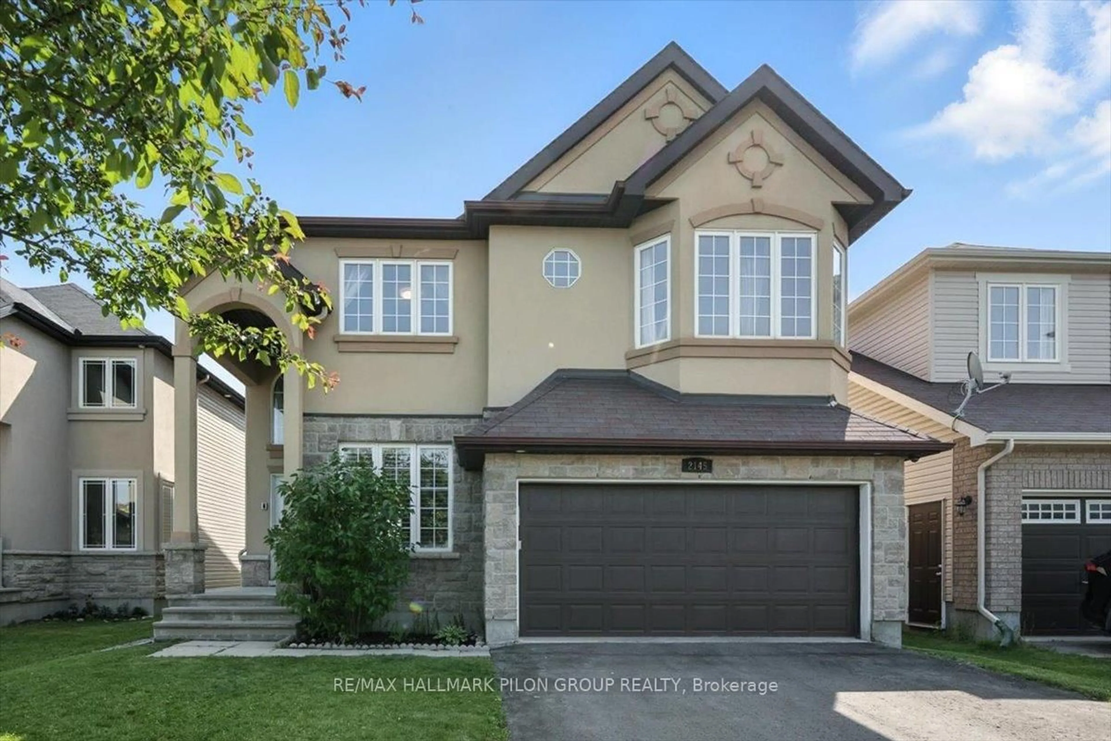 Home with vinyl exterior material, street for 2145 Provence Ave, Ottawa Ontario K4A 0P1