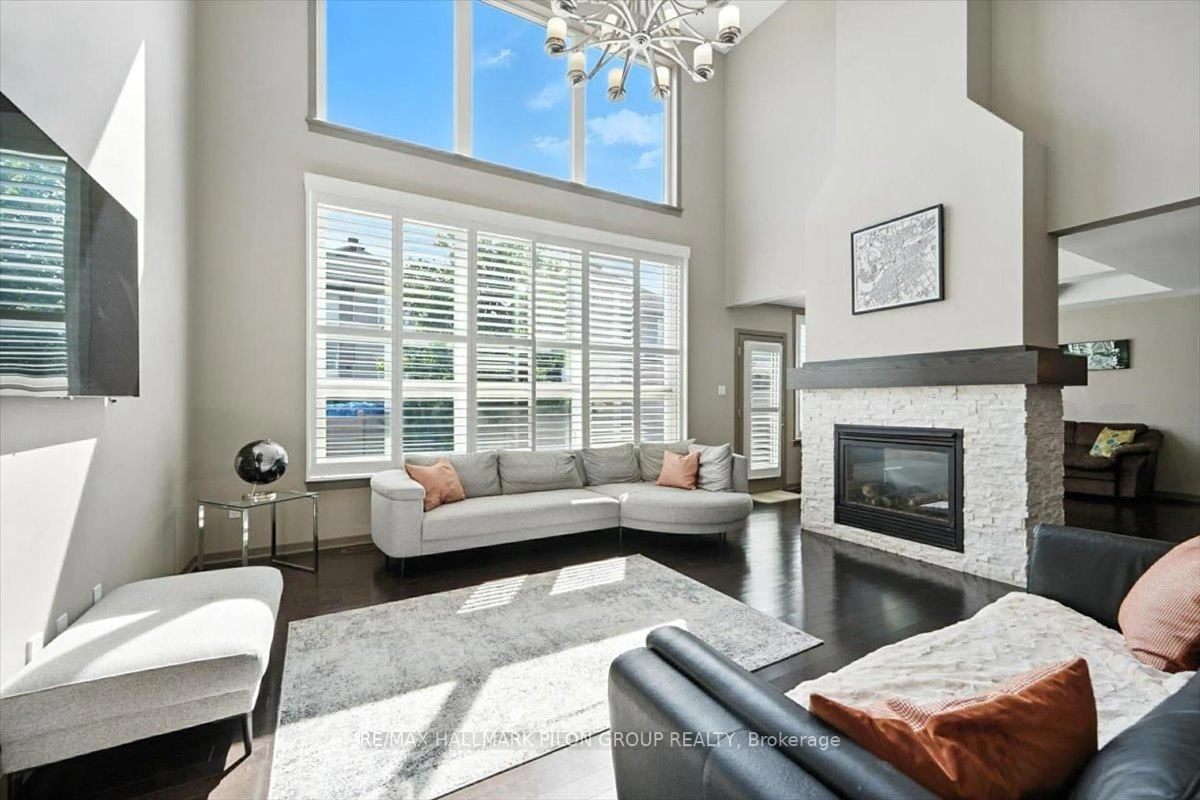 Living room with furniture, unknown for 2145 Provence Ave, Ottawa Ontario K4A 0P1
