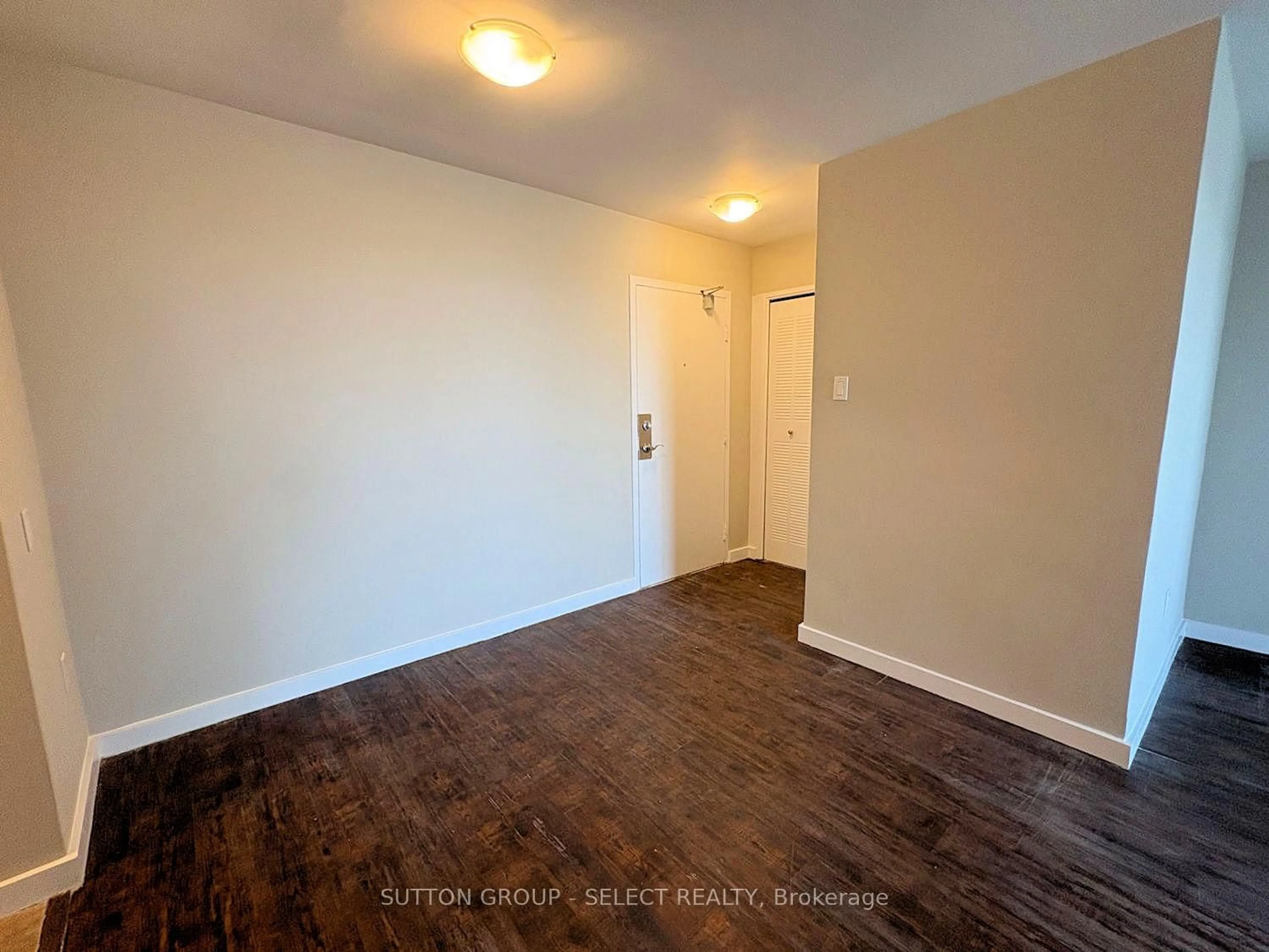 A pic of a room for 583 MORNINGTON Ave #1103, London East Ontario N5Y 3E9