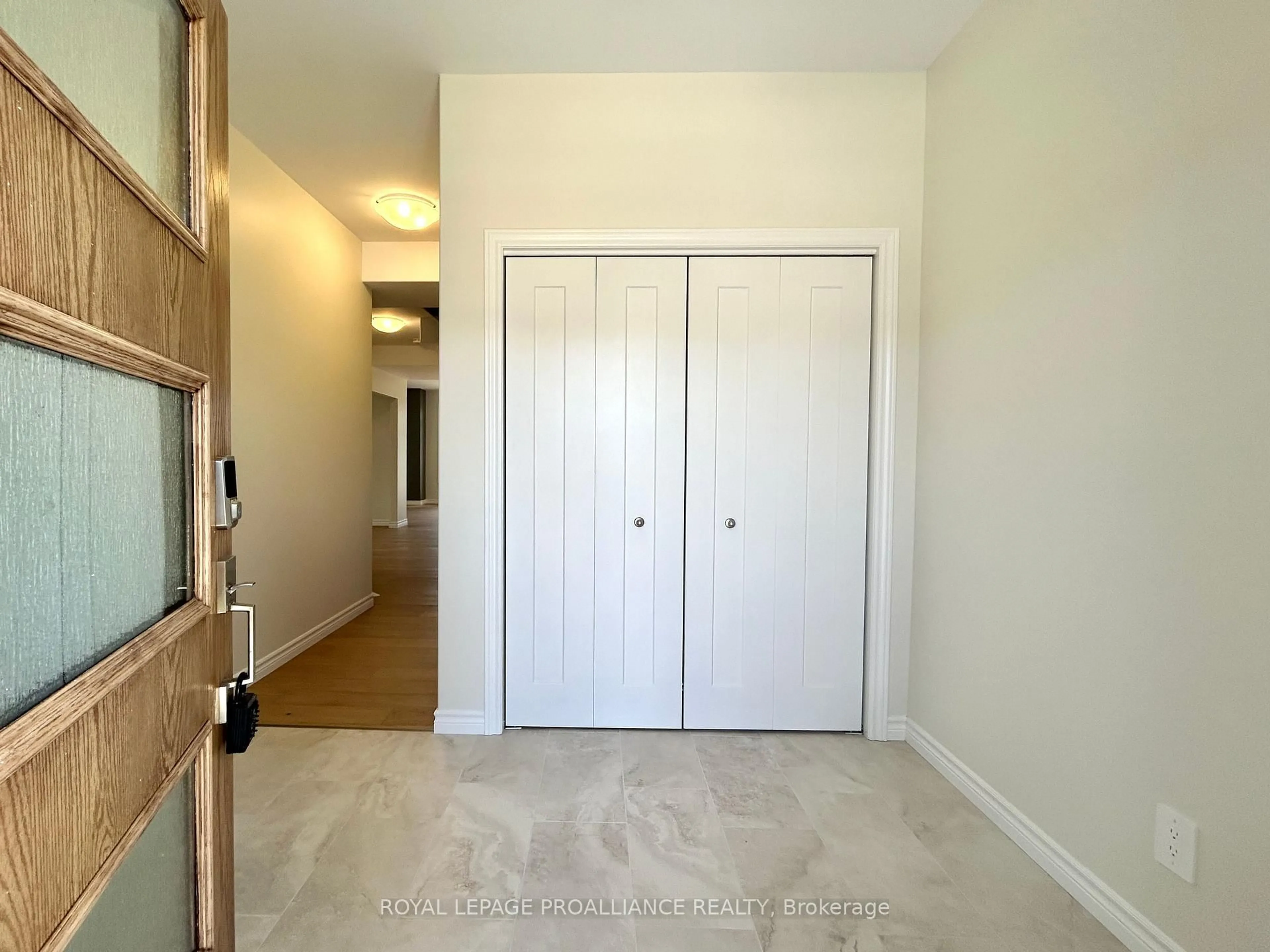 Unknown for 14 Peace River St, Belleville Ontario K8N 0V6