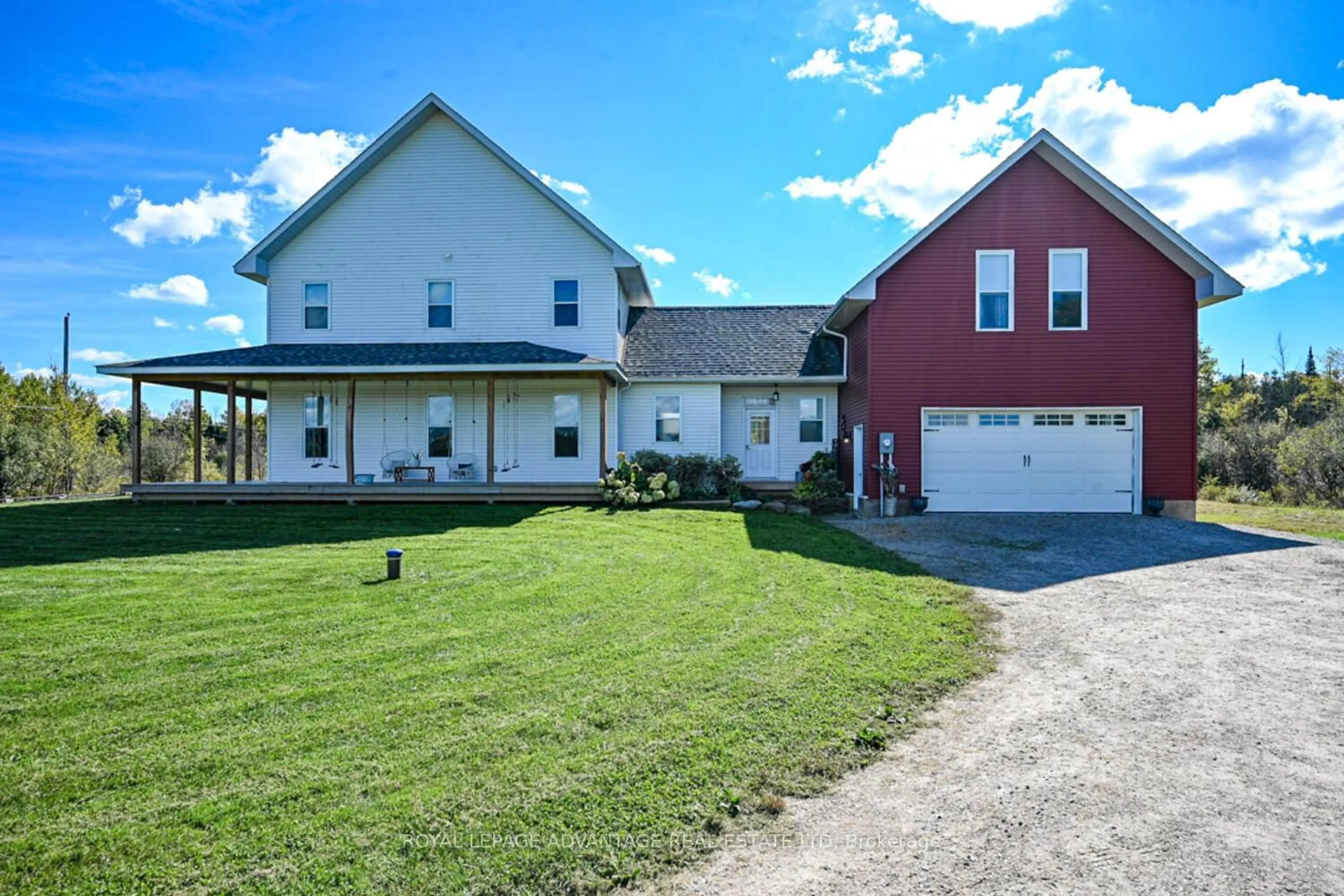 A pic from outside/outdoor area/front of a property/back of a property/a pic from drone, street for 455 Churchill Rd, Smiths Falls Ontario K7A 4S4