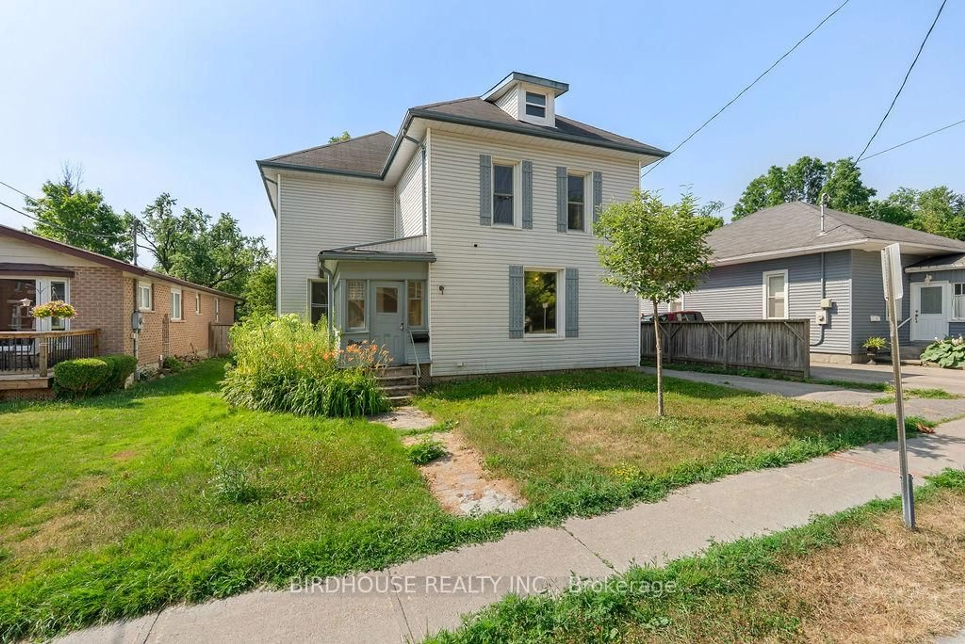 A pic from outside/outdoor area/front of a property/back of a property/a pic from drone, street for 9 Fair Ave, Kawartha Lakes Ontario K9V 3P2