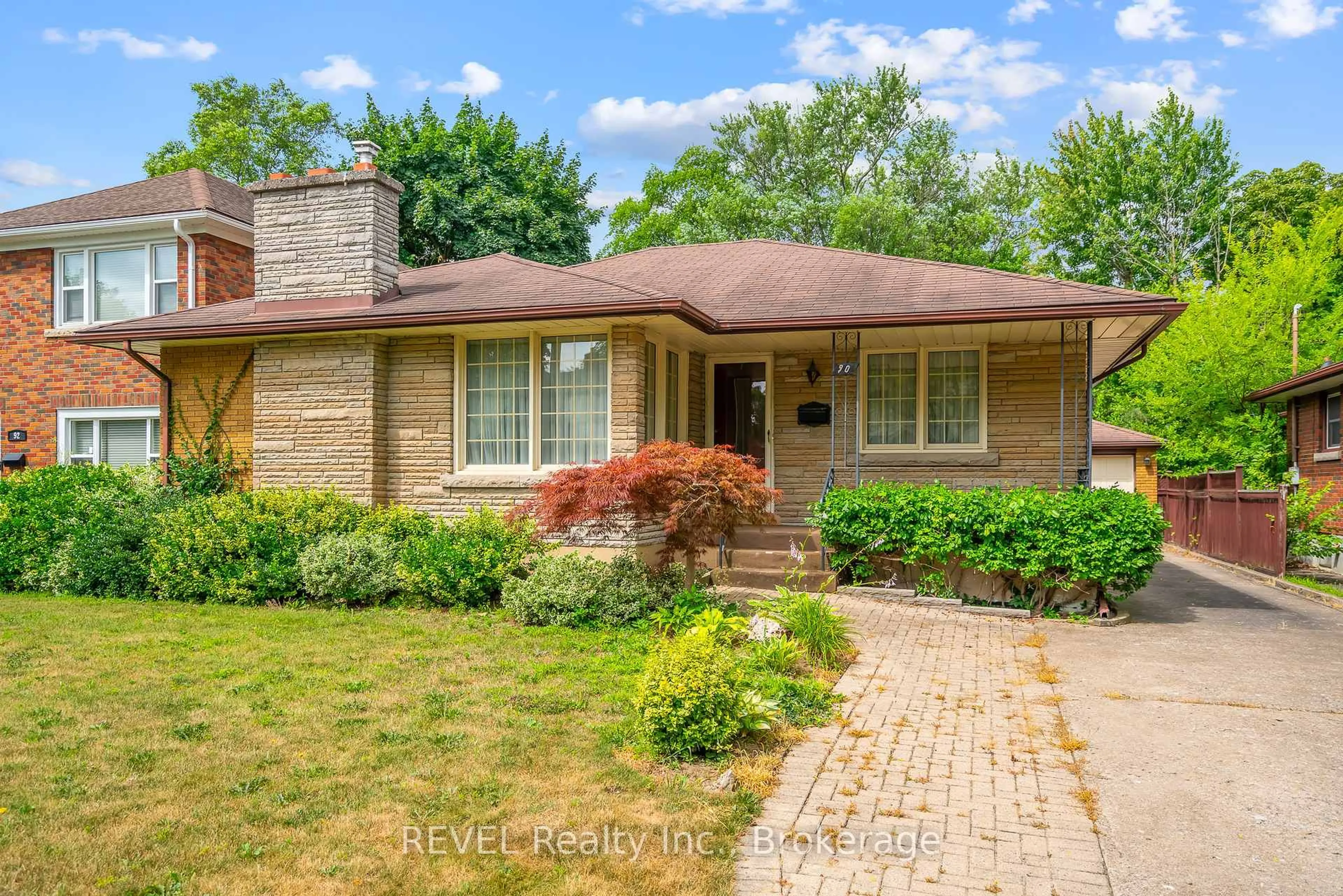 Home with brick exterior material, street for 90 Glenridge Ave, St. Catharines Ontario L2R 4X3