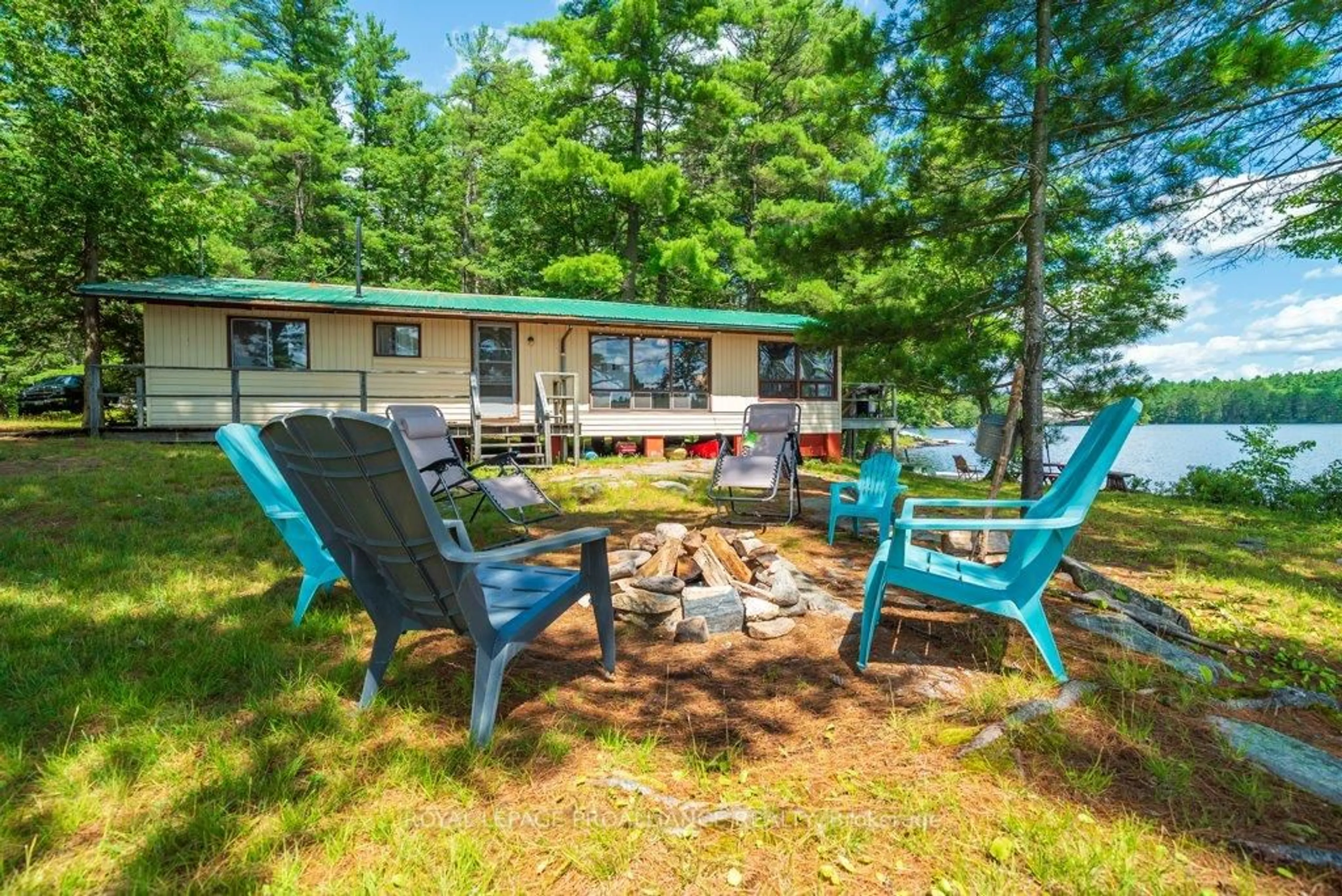 Patio, water/lake/river/ocean view for 1056 A Glass Lane, Clarendon Station Ontario K0H 1J0