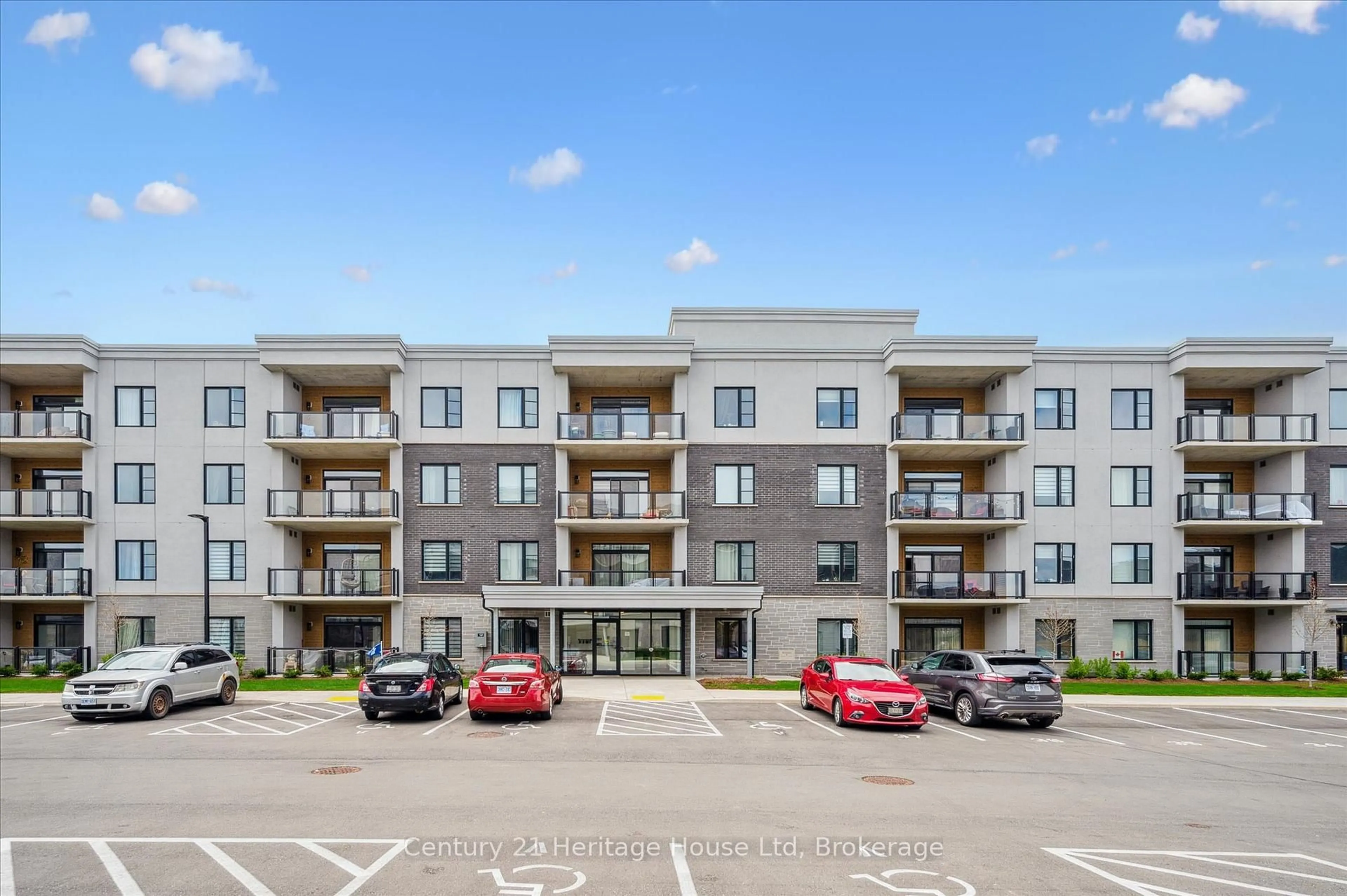 Unknown for 99B Farley Rd #212, Centre Wellington Ontario N1M 0J9