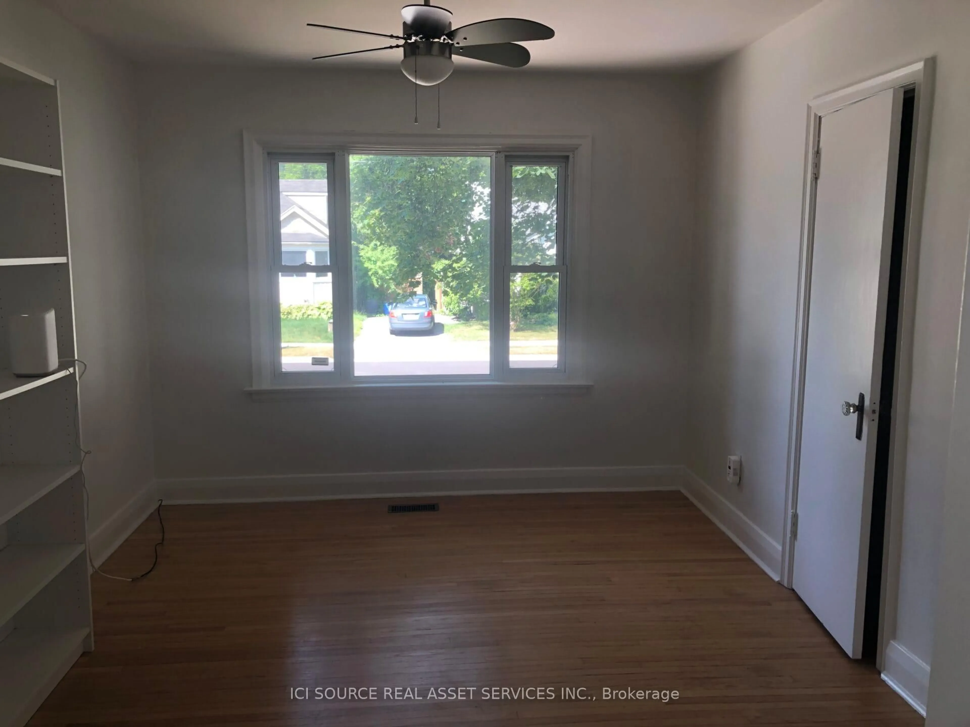 A pic of a room for 123 Foster Ave, London North Ontario N6H 2L2