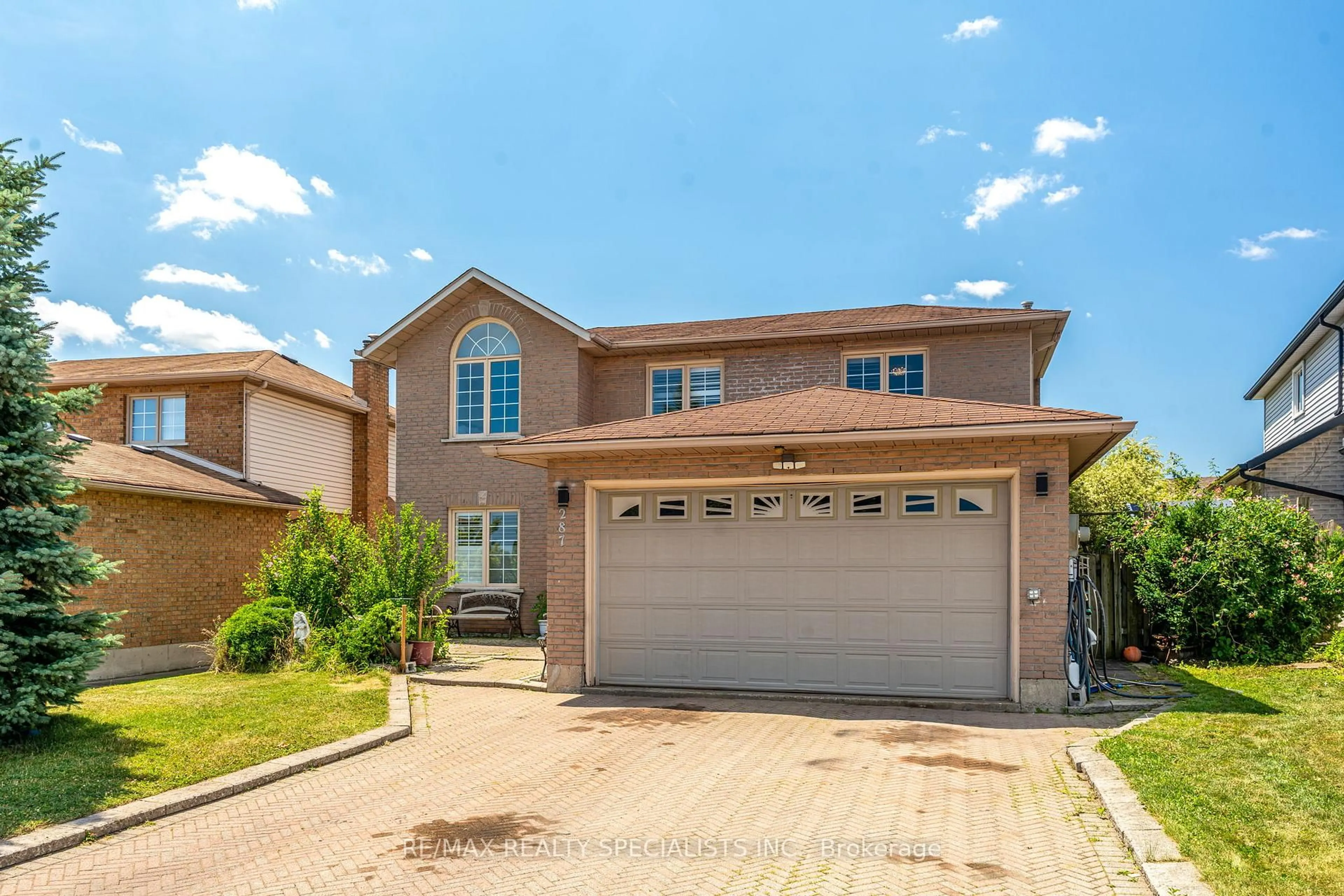 Home with brick exterior material, street for 287 Brigade Dr, Hamilton Ontario L9B 2G1